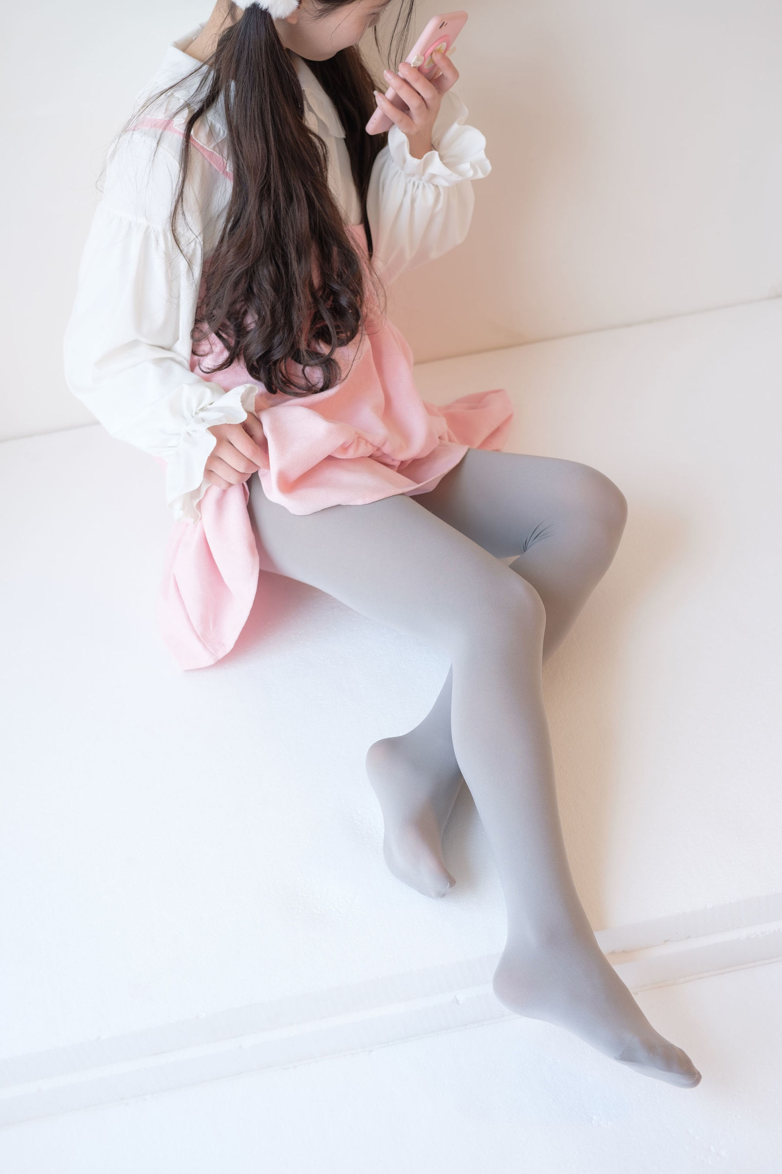[森萝财团-萝莉丝袜写真] X-015 粉色纯女孩[130](第51页)