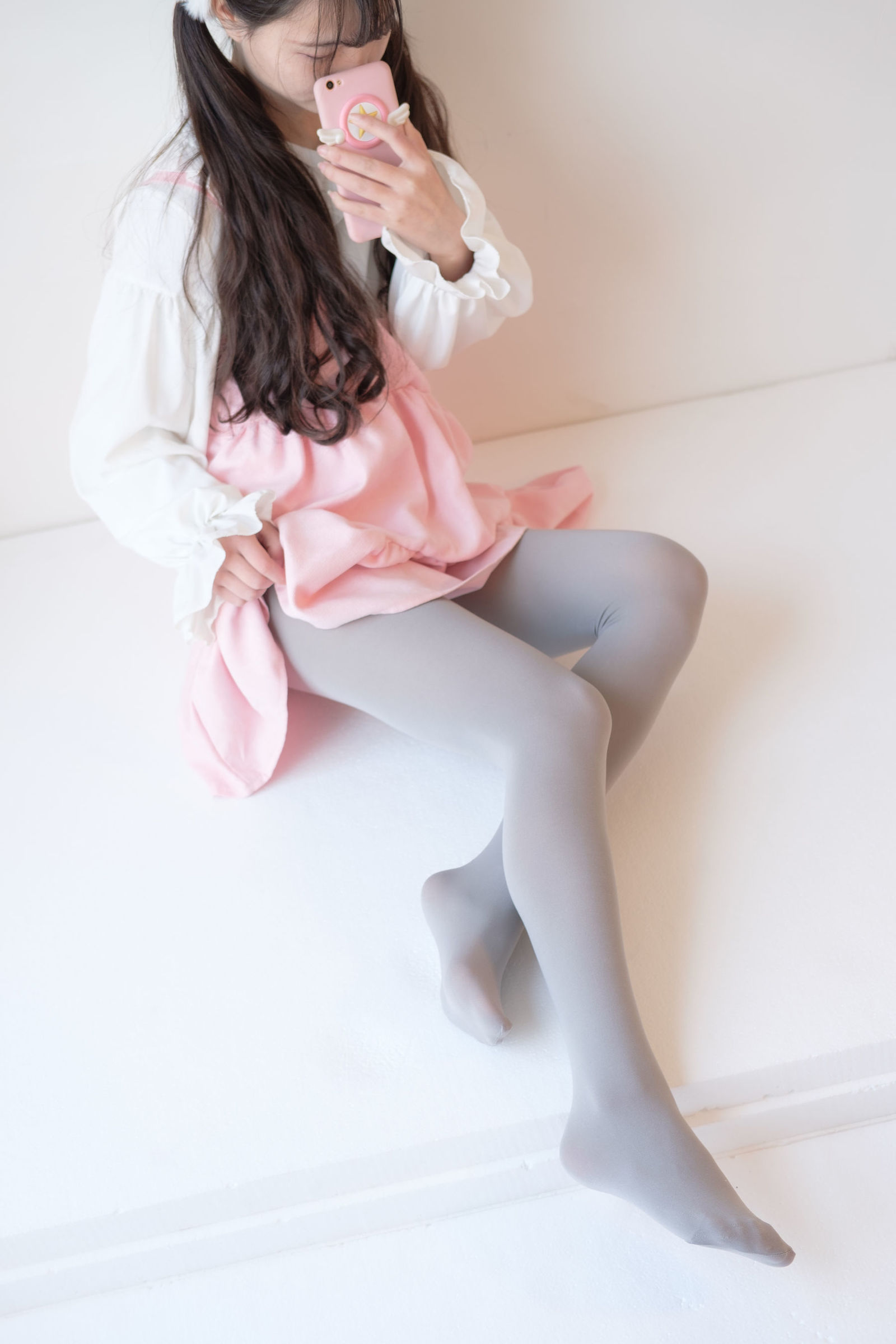 [森萝财团-萝莉丝袜写真] X-015 粉色纯女孩[130](第57页)