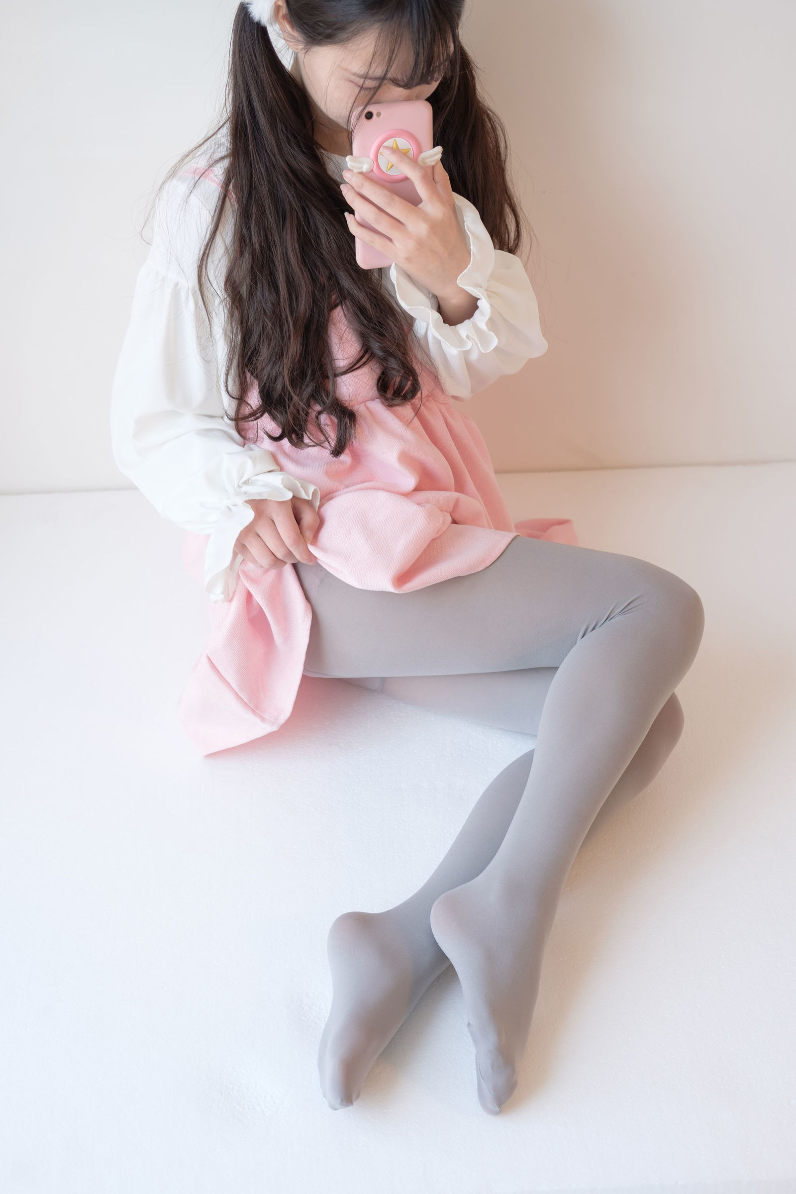 [森萝财团-萝莉丝袜写真] X-015 粉色纯女孩[130](第58页)