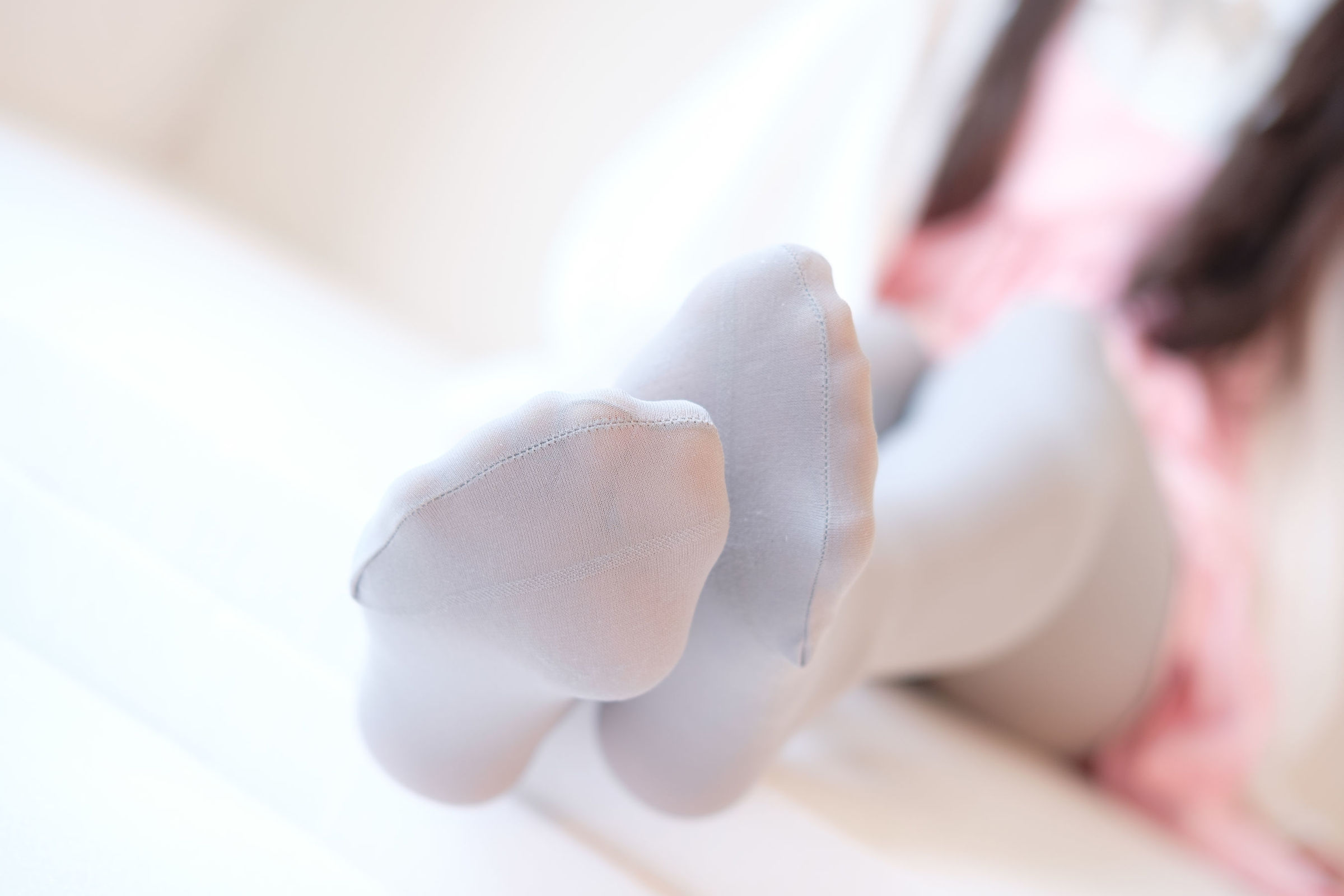 [森萝财团-萝莉丝袜写真] X-015 粉色纯女孩[130](第69页)