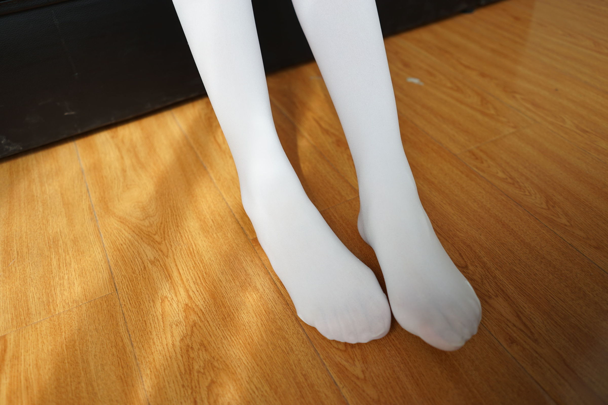 [森萝财团] BETA-021 白丝格子裙 萝莉丝袜写真[212](第64页)