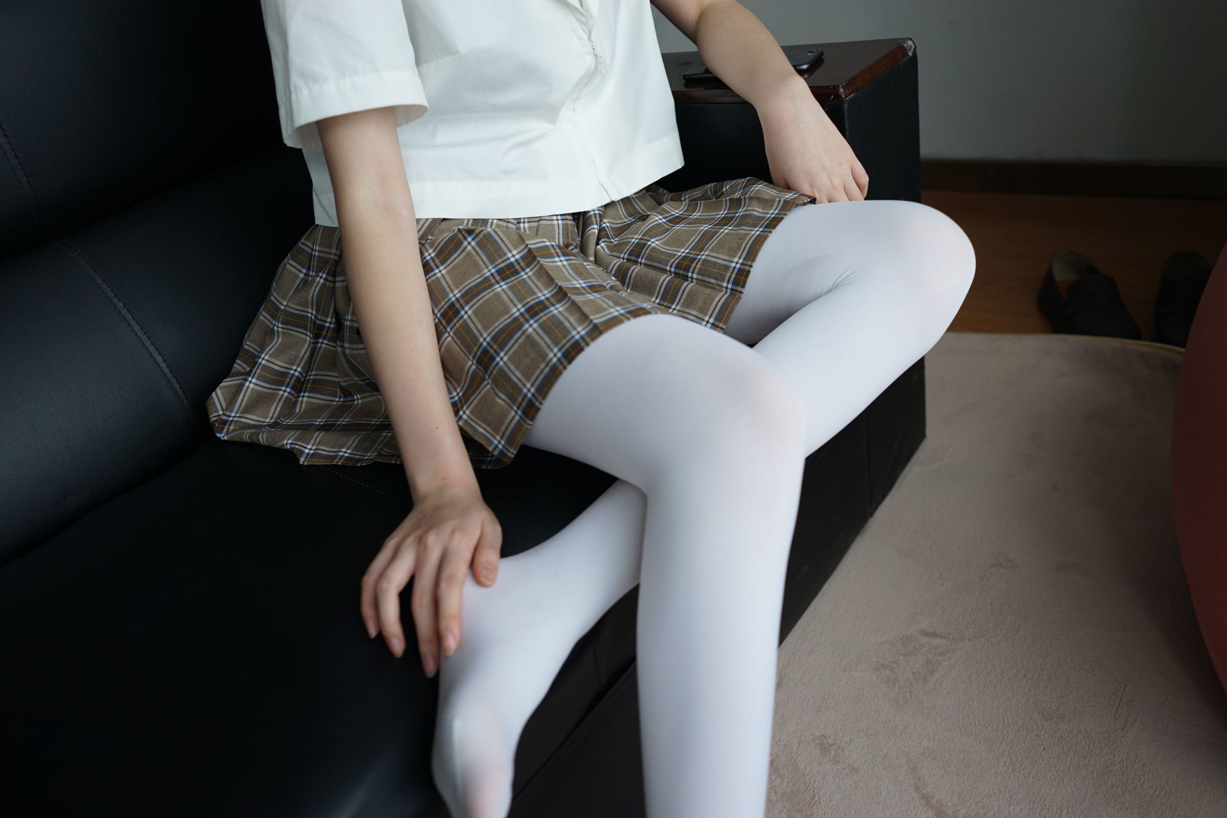 [森萝财团] BETA-021 白丝格子裙 萝莉丝袜写真[212](第151页)