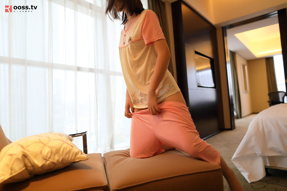ROSI写真 养眼美女小清新睡衣性感诱惑床照(第22页)