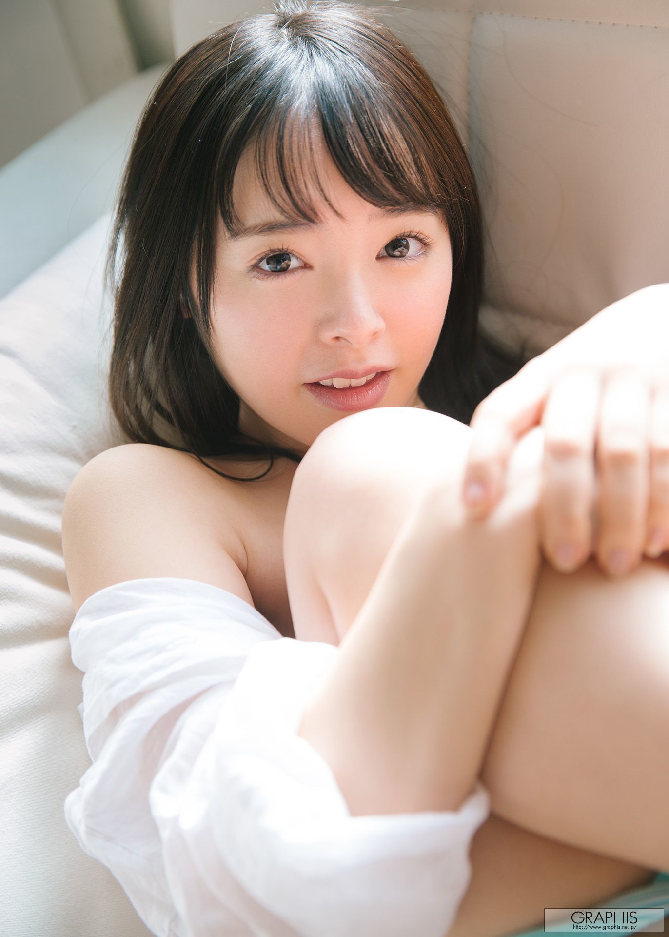 [Graphis] Gravure 初脱ぎ娘 No.157 小倉由菜 Yuna Ogura 写真套图[64](第11页)