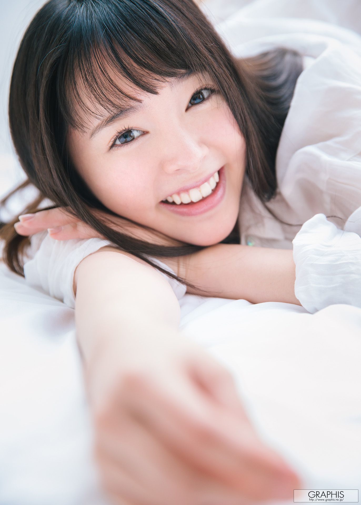 [Graphis] Gravure 初脱ぎ娘 No.157 小倉由菜 Yuna Ogura 写真套图[64](第24页)