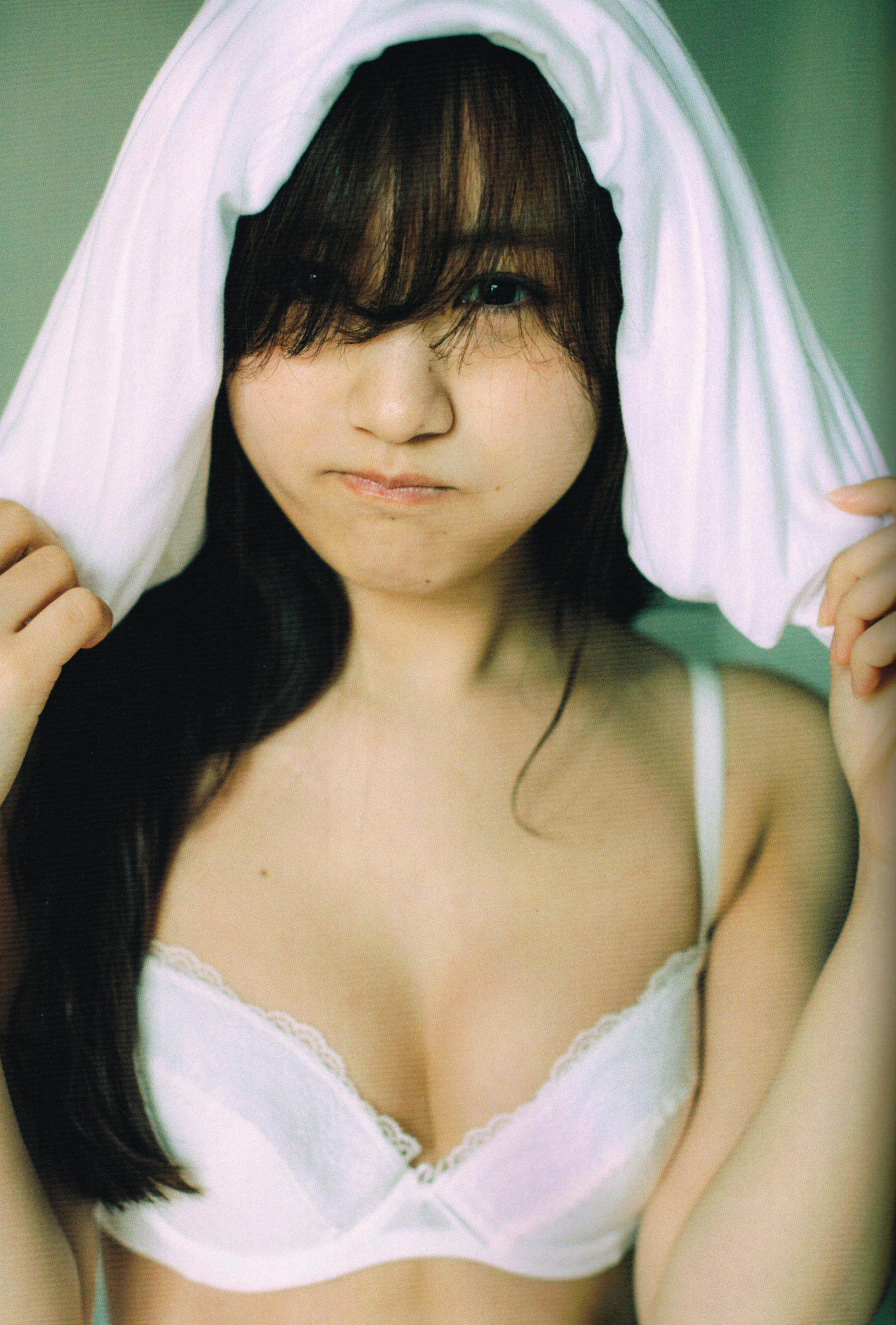 PhotoBook] Hoshino Minami 星野みなみ 1st 写真集 [Itazura] 写真辑[121](第120页)