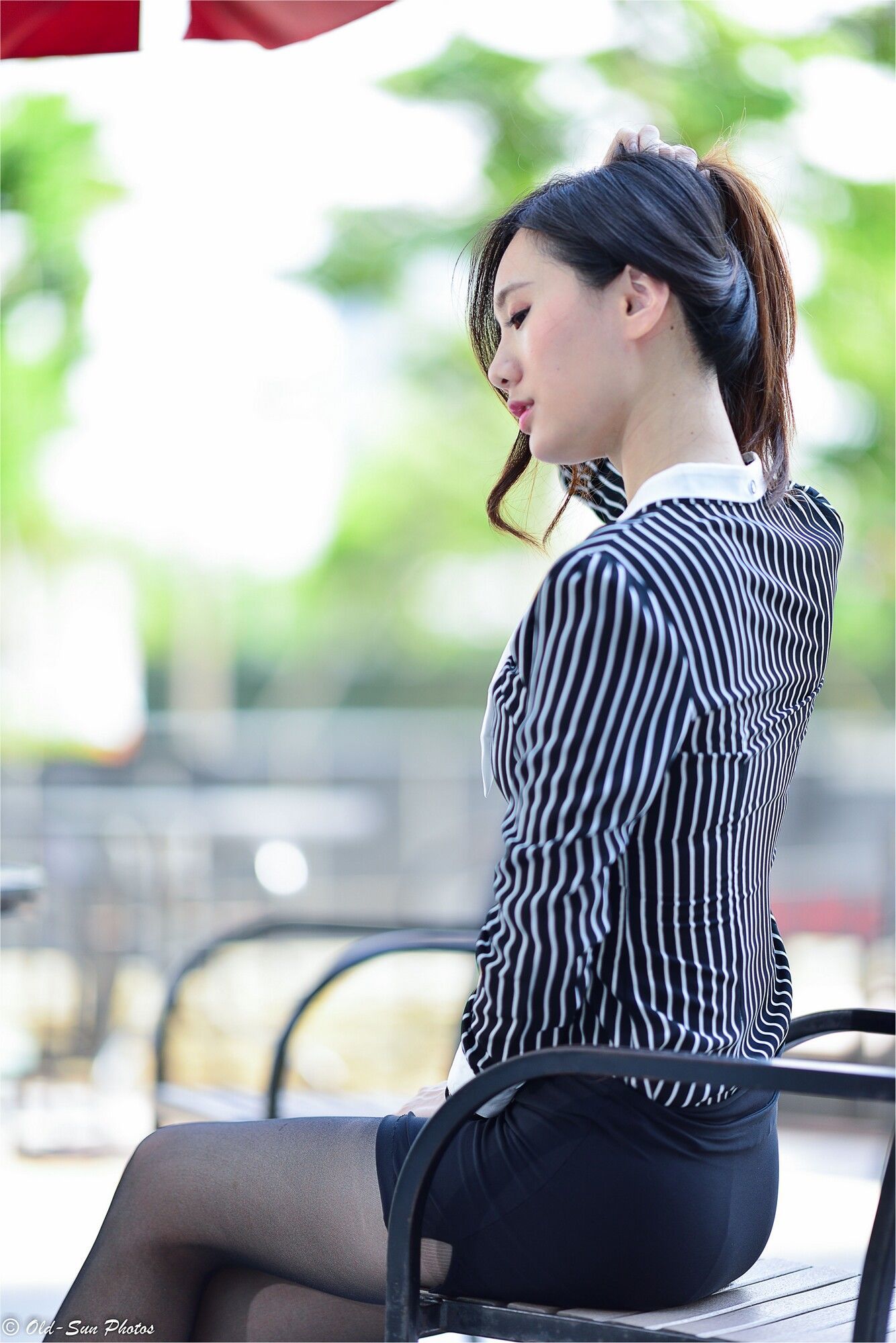 [台湾正妹] 张小米 - 黑丝OL女郎外拍 写真图片[75](第70页)