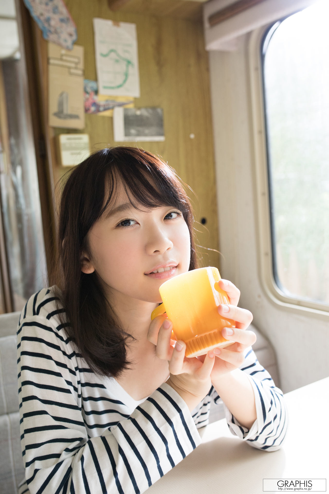 [Graphis] 初脫ぎ娘 First Gravure 架乃ゆら(架乃由罗) Yura Kano [59](第20页)