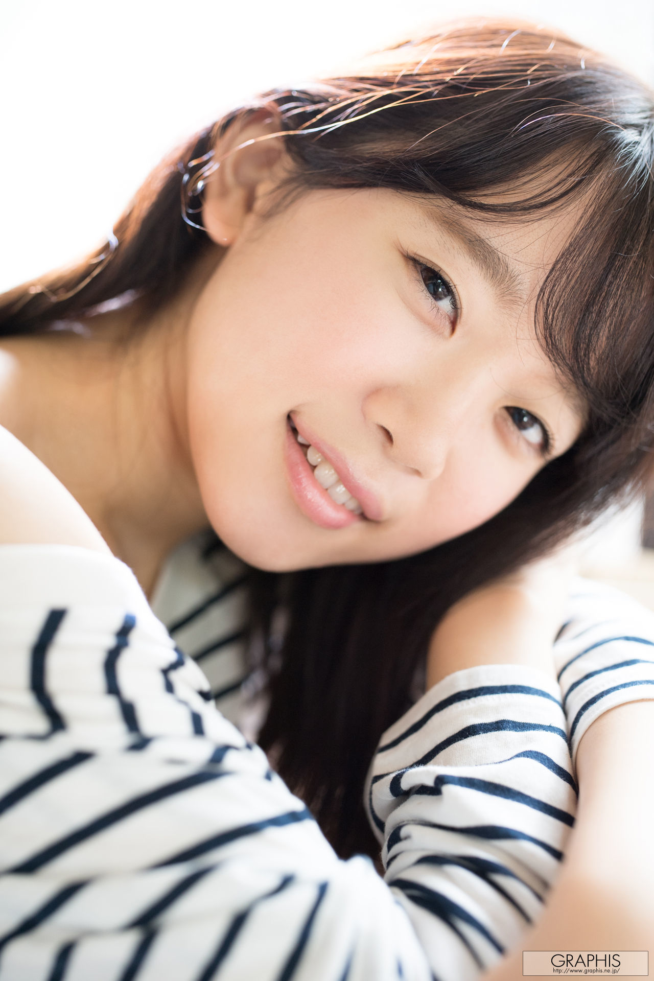 [Graphis] 初脫ぎ娘 First Gravure 架乃ゆら(架乃由罗) Yura Kano [59](第29页)