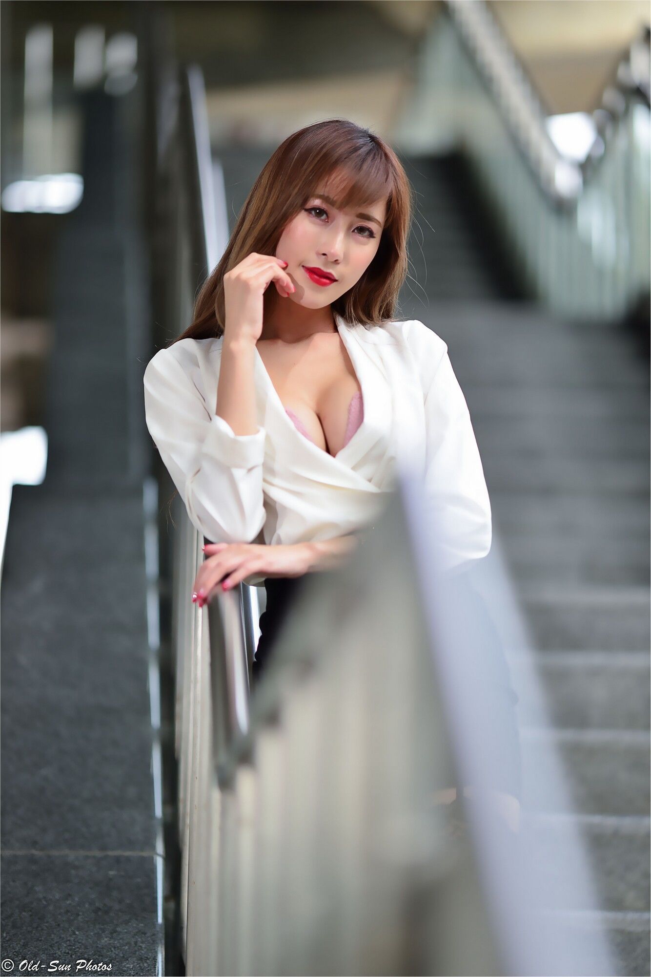 [台湾美女] 黄艾比 - 油廠國小OL外拍 写真图片[120](第71页)