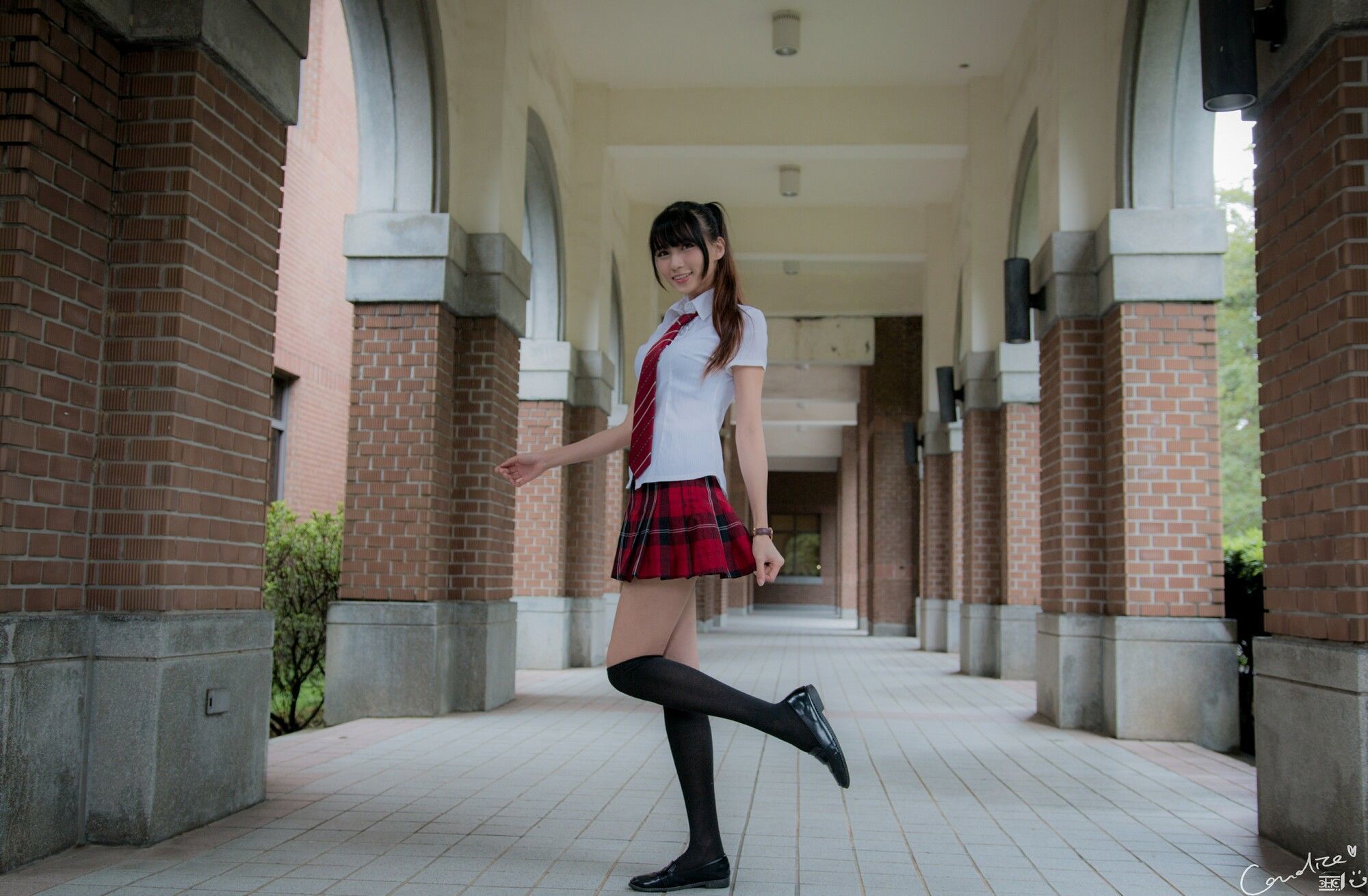 [台湾女神] 蔡译心 - 你的名字 写真套图[53](第16页)