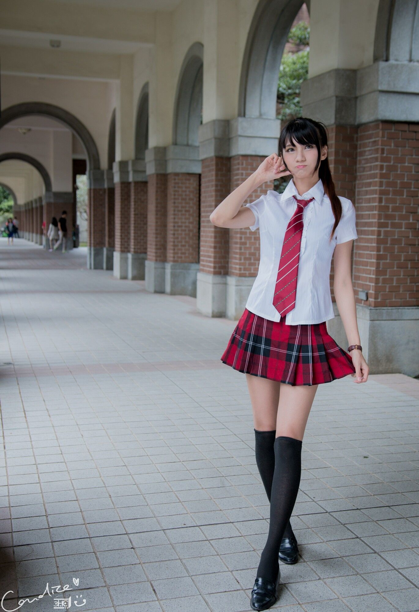 [台湾女神] 蔡译心 - 你的名字 写真套图[53](第20页)