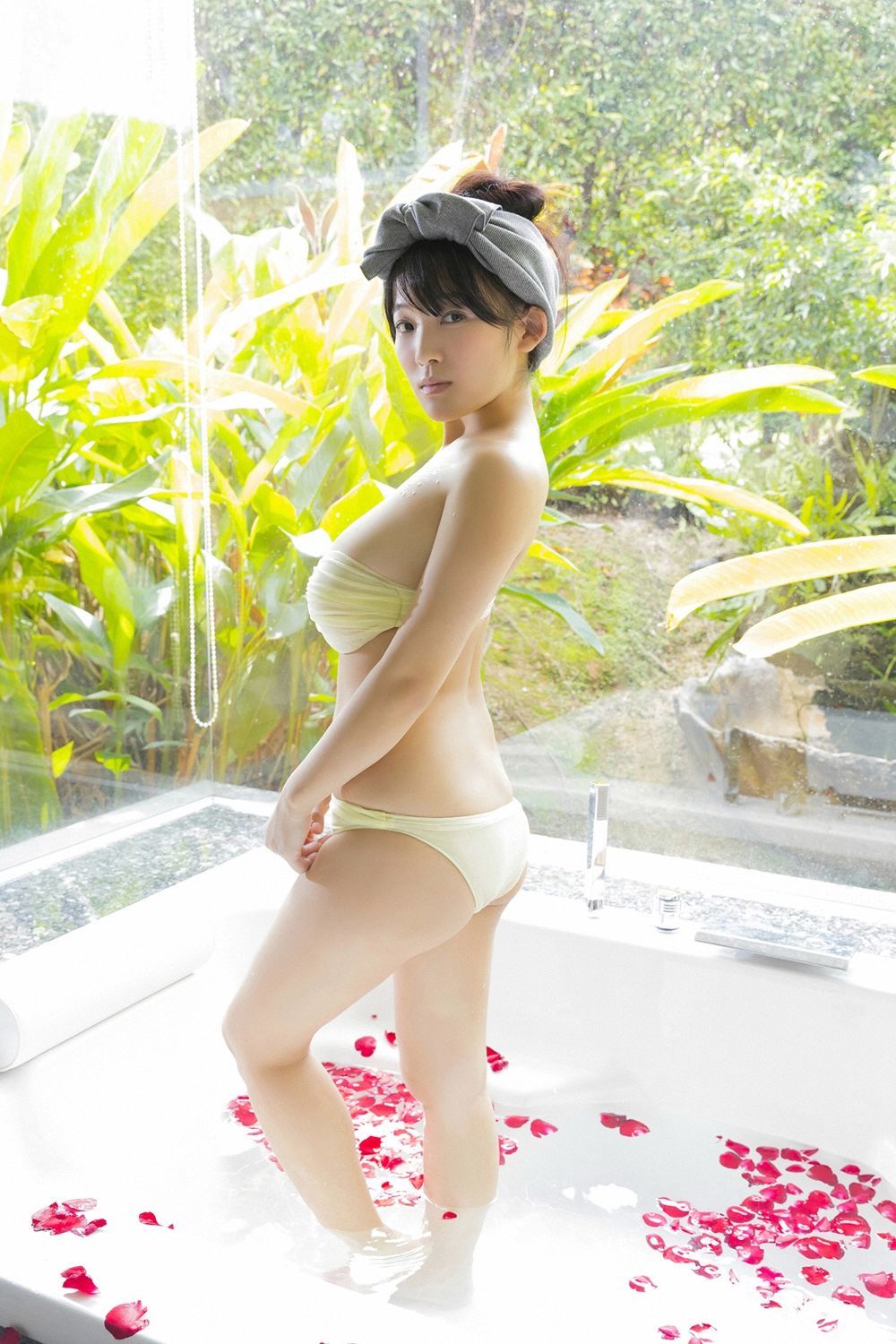 [YS-Web] Vol.813 Jun Amaki 天木じゅん 写真套图[100](第38页)