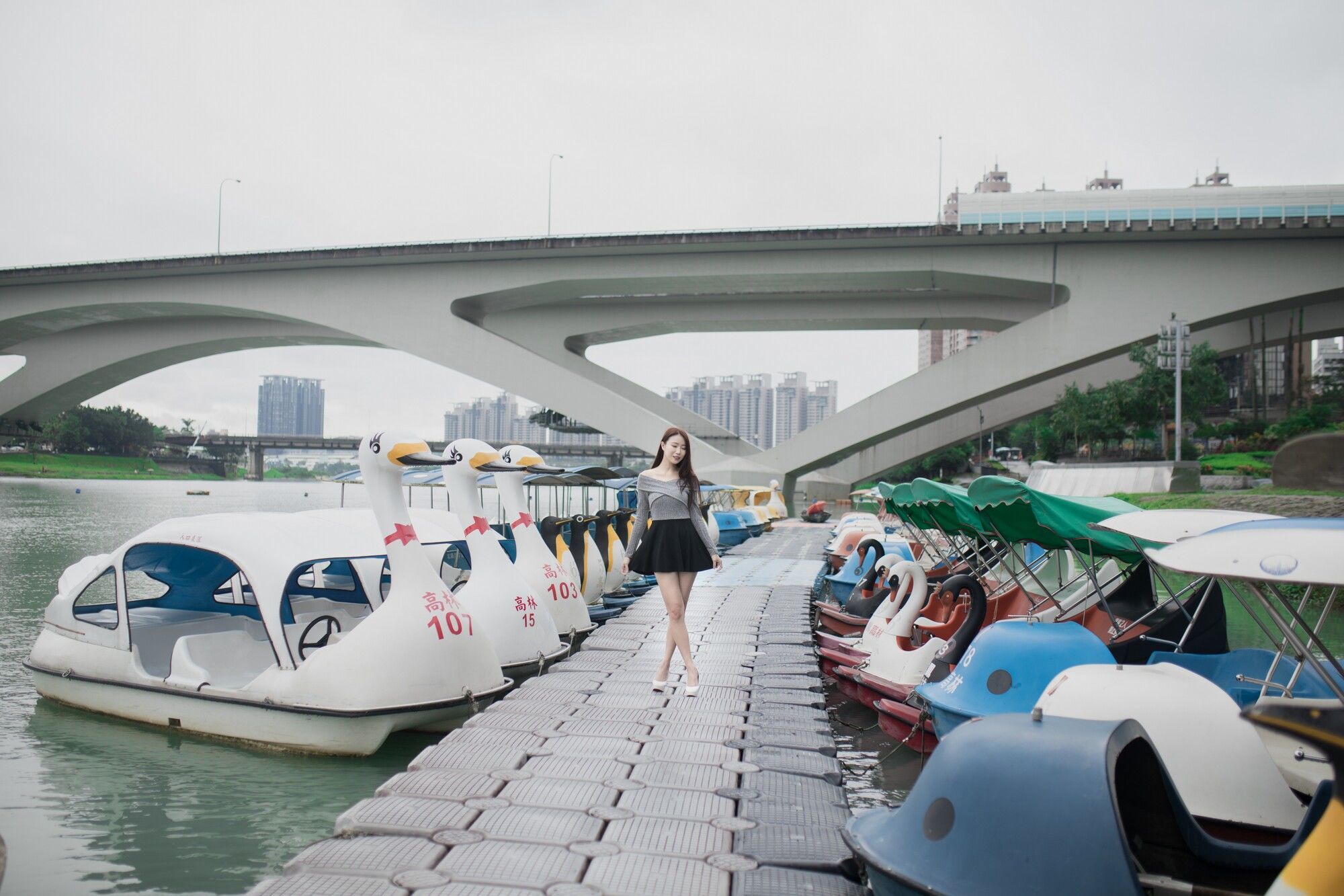 [台湾美女] 杨思原Lia - 新店碧潭 写真图片[79](第46页)