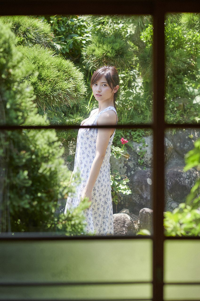 [WPB-net] 桃月なしこ「マジナツ～Magic of Summer～」スペシャル写真集[145](第27页)