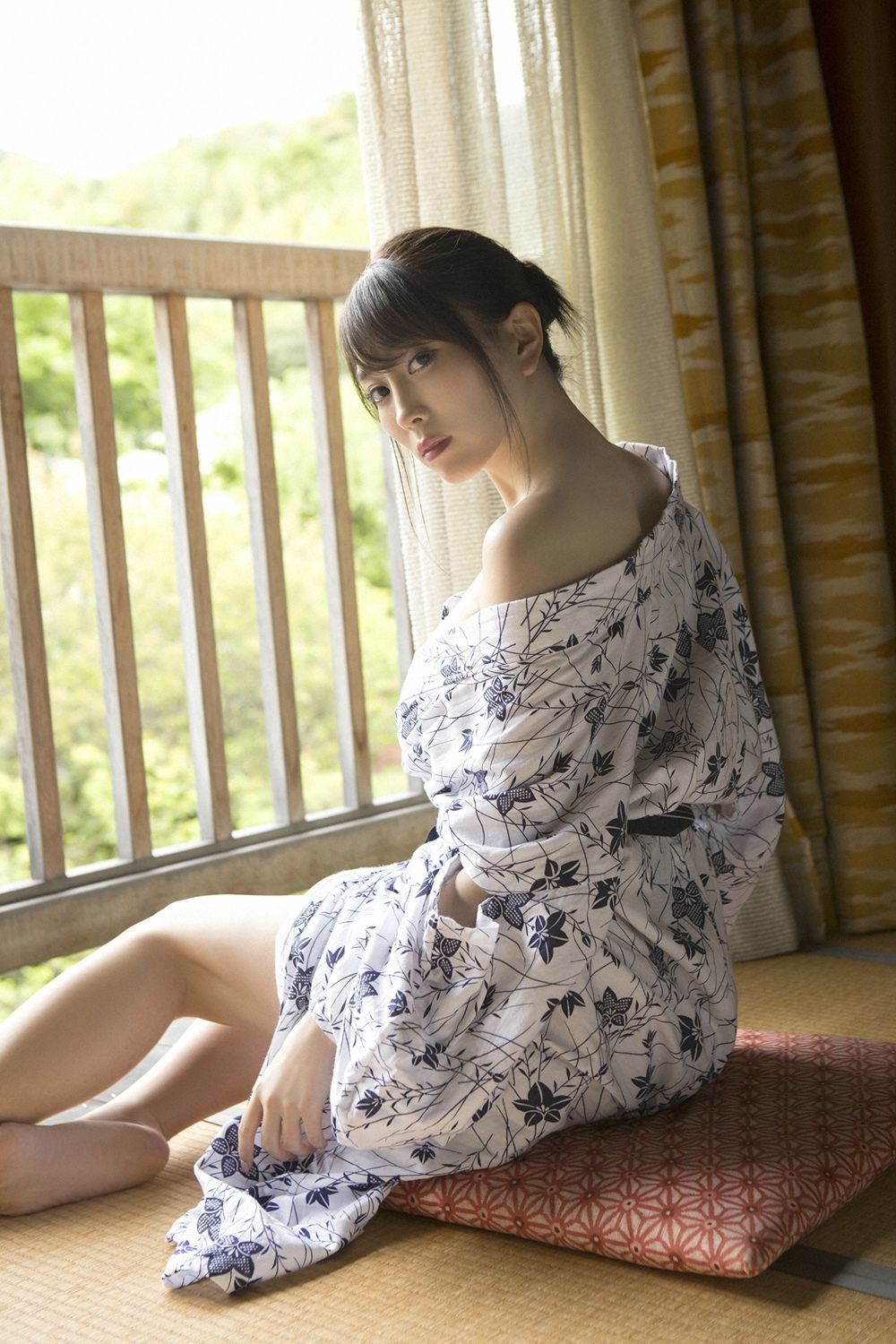 [YS-Web] 森咲智美 「ハイスペックSEXY美女としっぽり温泉旅」[100](第74页)