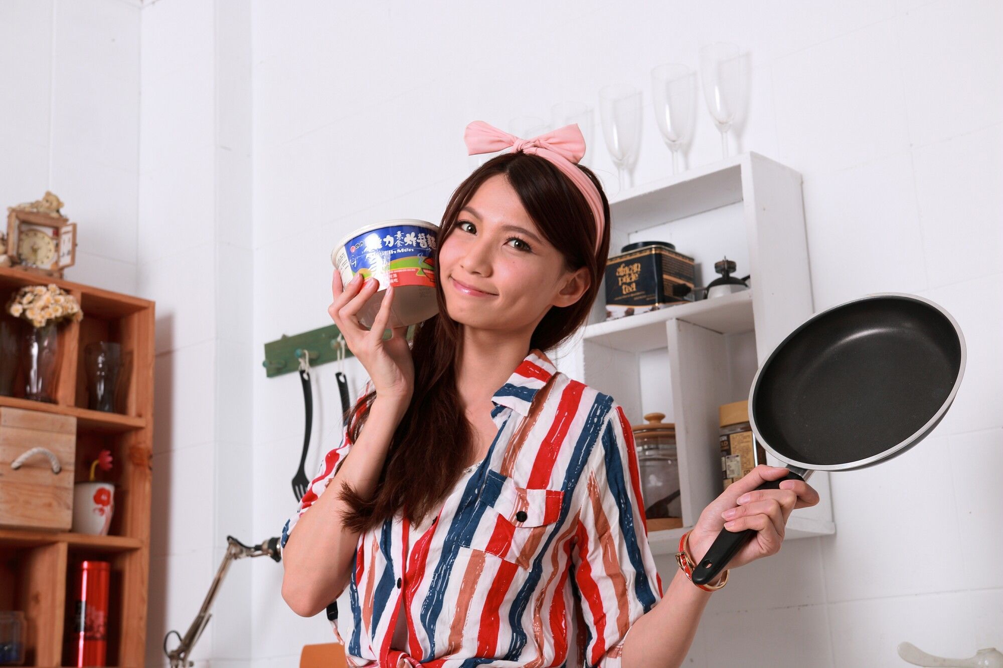 [台湾美女] 蔡译心 - 台中新力量A棚拍3套服装 写真图片[95](第69页)