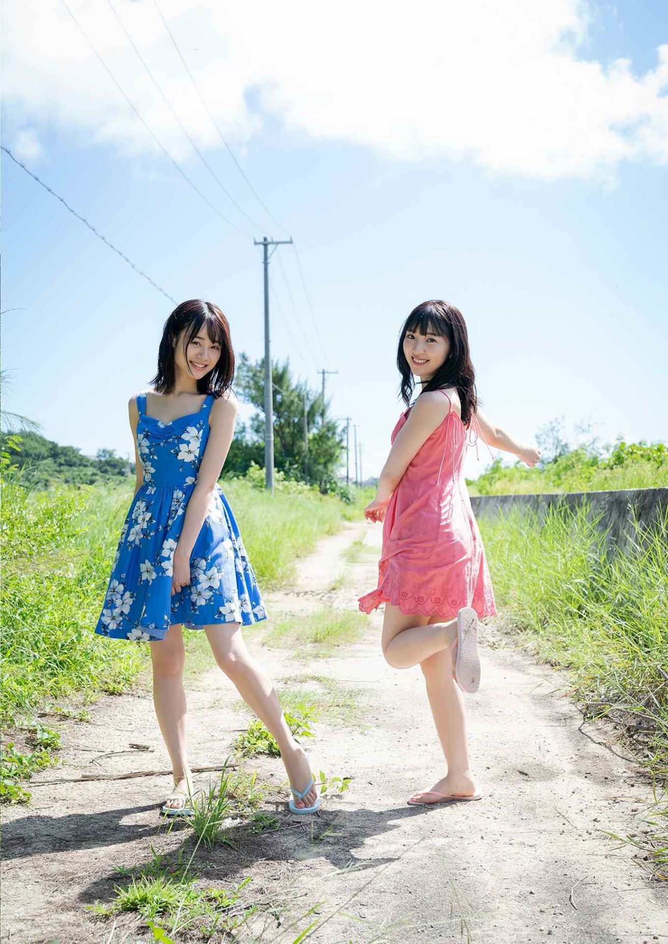 Pyxis (伊藤美来&丰田萌绘)「POP&CUTE！」写真集[43](第12页)