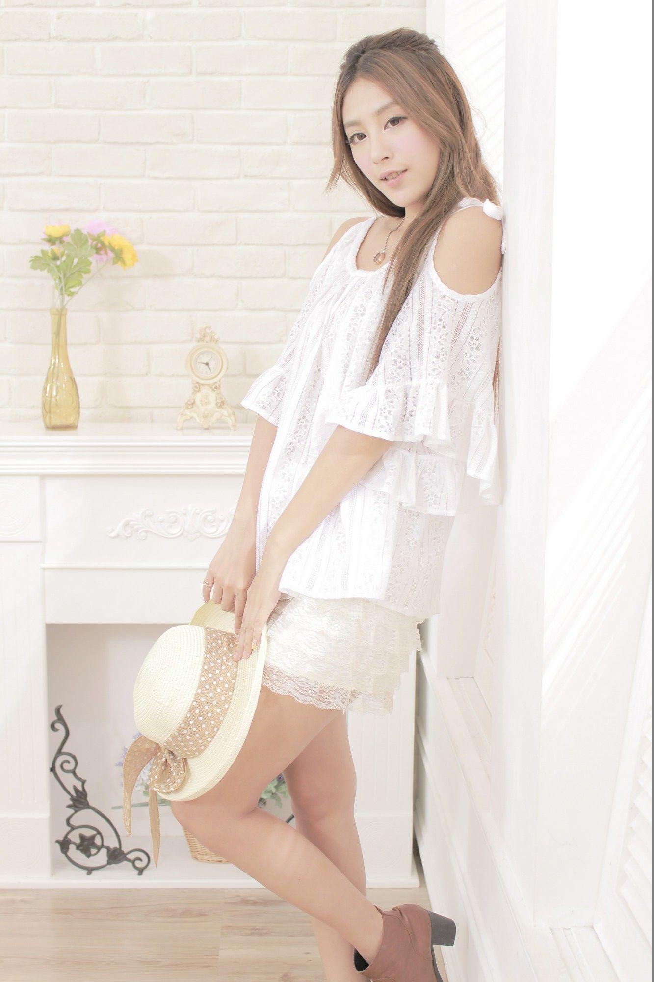 [台湾女神] Miso夏晴 时尚女郎棚拍 写真图片[99](第80页)
