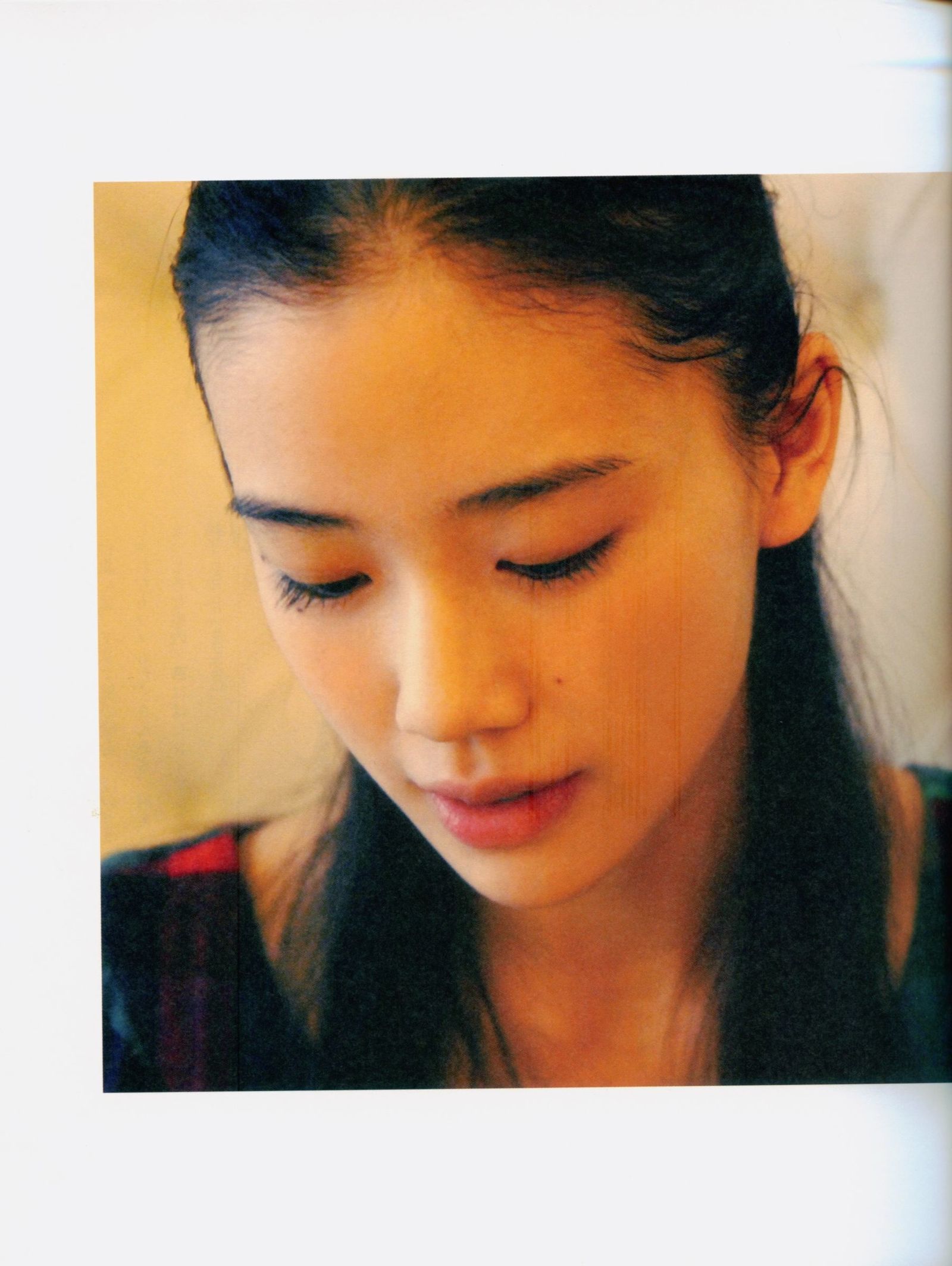 苍井优  - 『回転テーブルはむつかしい。』[120](第77页)