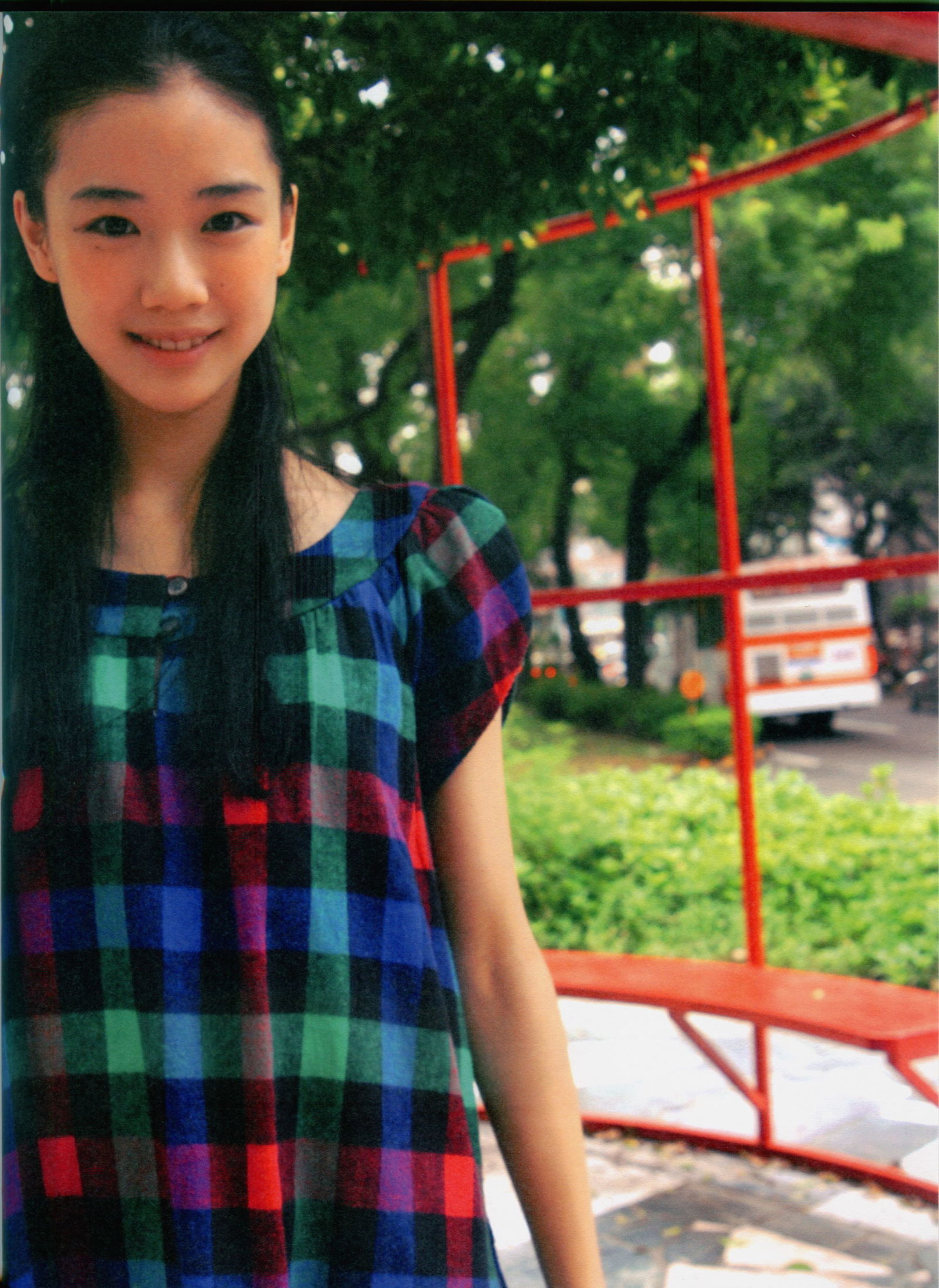 苍井优  - 『回転テーブルはむつかしい。』[120](第88页)