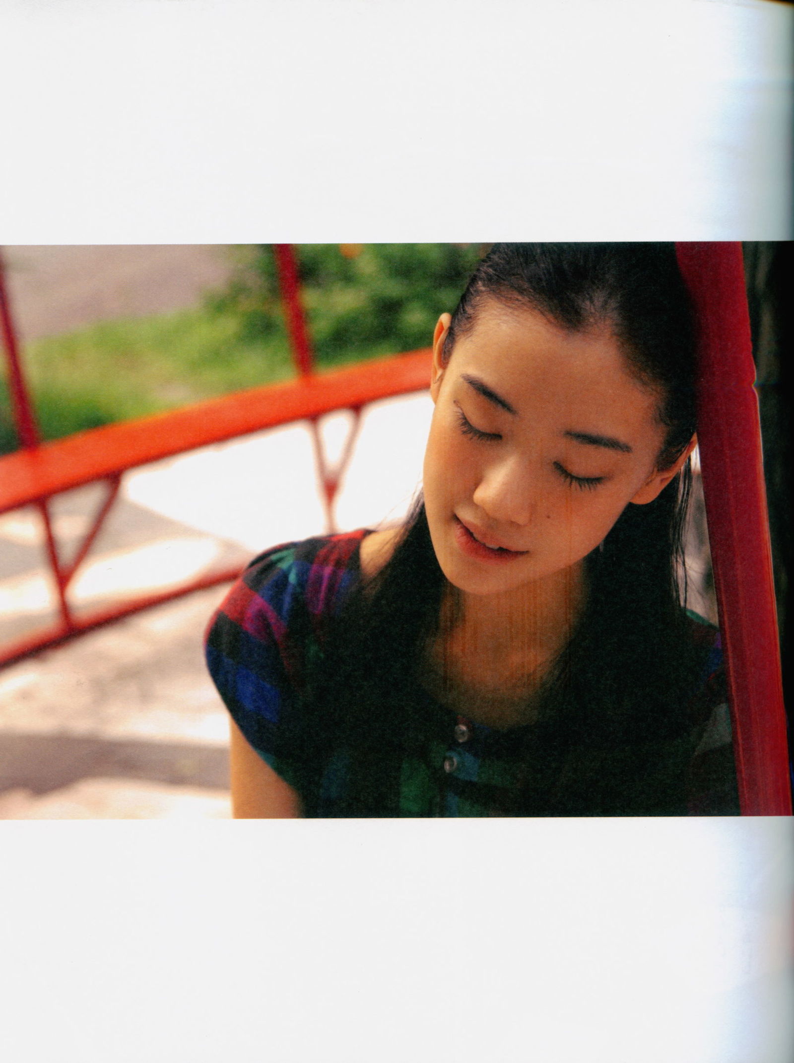 苍井优  - 『回転テーブルはむつかしい。』[120](第93页)