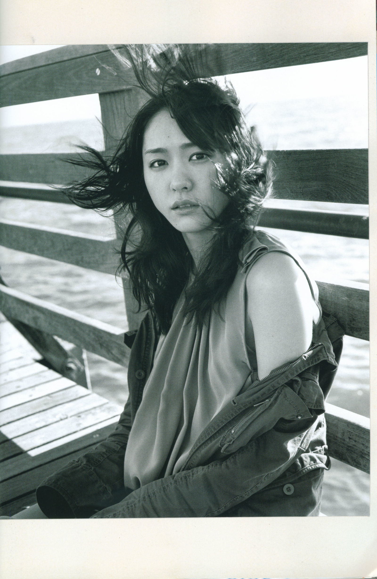 [日本美女] 新垣结衣 月刊 Special[104](第37页)