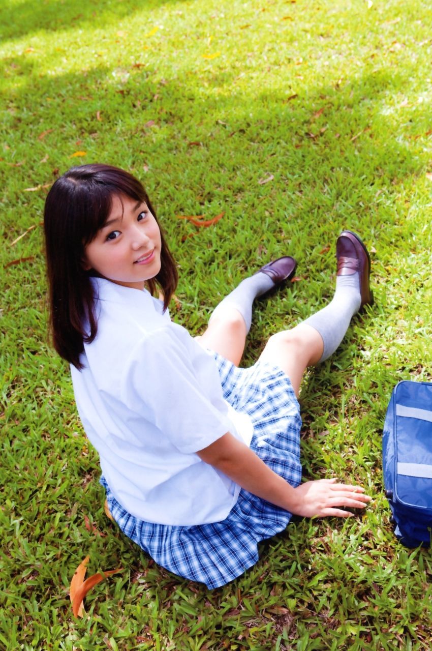 篠崎愛 - 『Love Scenes』 写真集 撮影 西條彰仁[177](第162页)