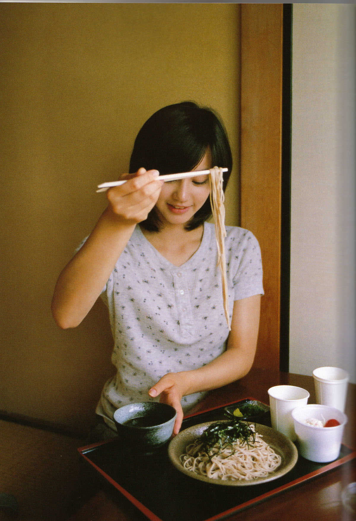 堀北真希 -「アルゼンチンババア」ビジュアルBOOK「Cinematic」[89](第45页)
