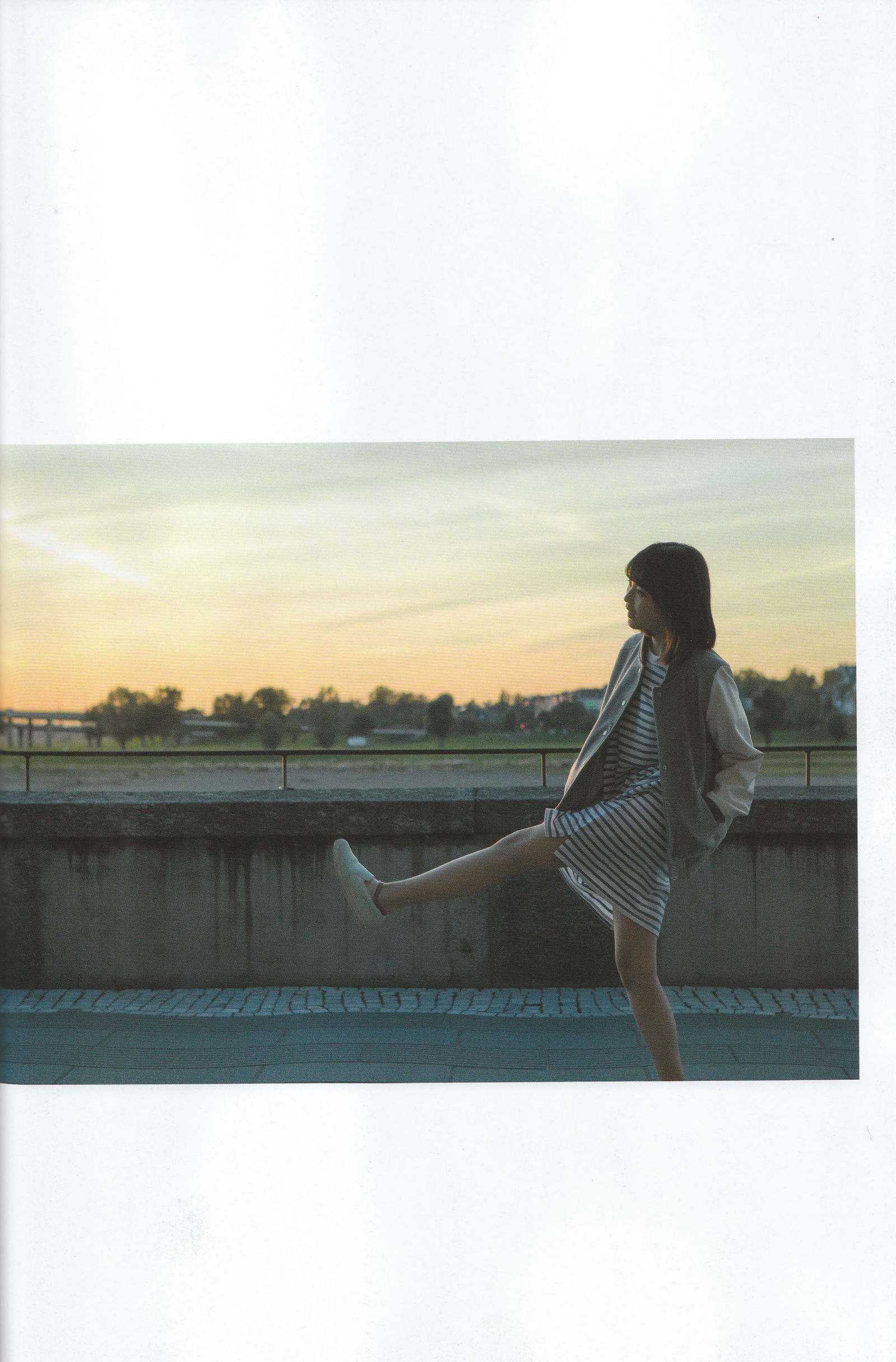 日本美女生田絵梨花1st写真集 『転調』[152](第111页)
