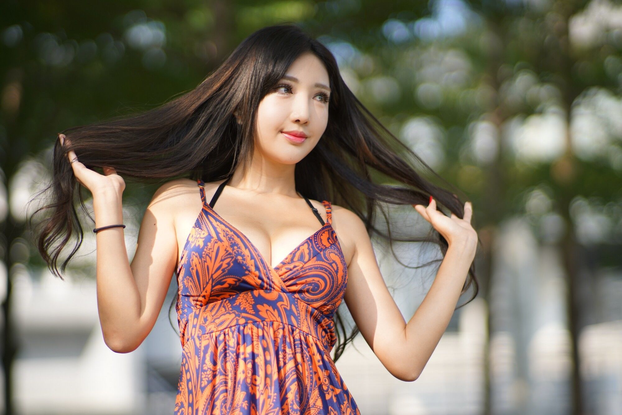 [台湾美女] 赵芸 台中美術館 优雅长裙外拍 写真图片[68](第54页)