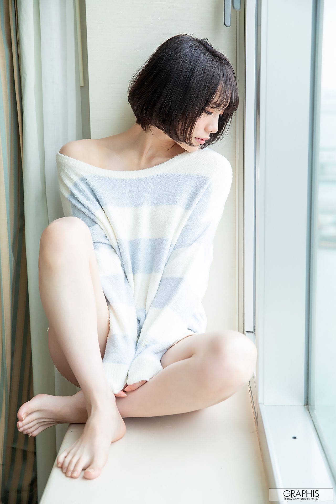 [Graphis] Summer Special 鈴村 あいり『 Days of Love 』[74](第44页)