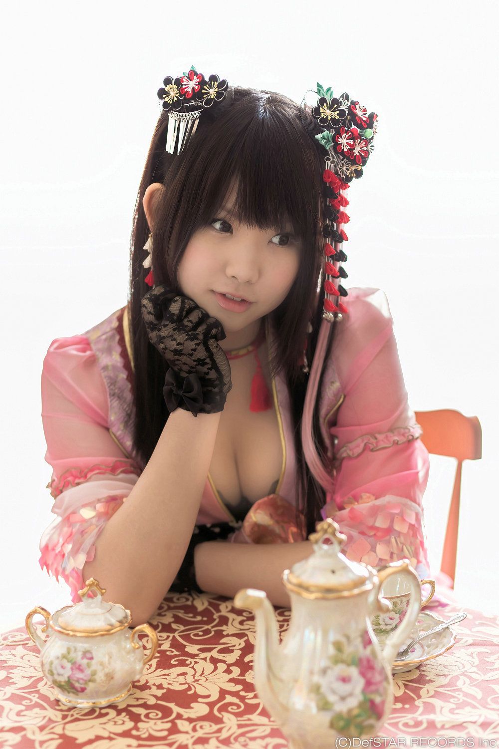 [日本COSER] えなこ - Panache三人组 リインカーネーション衣装[80](第32页)