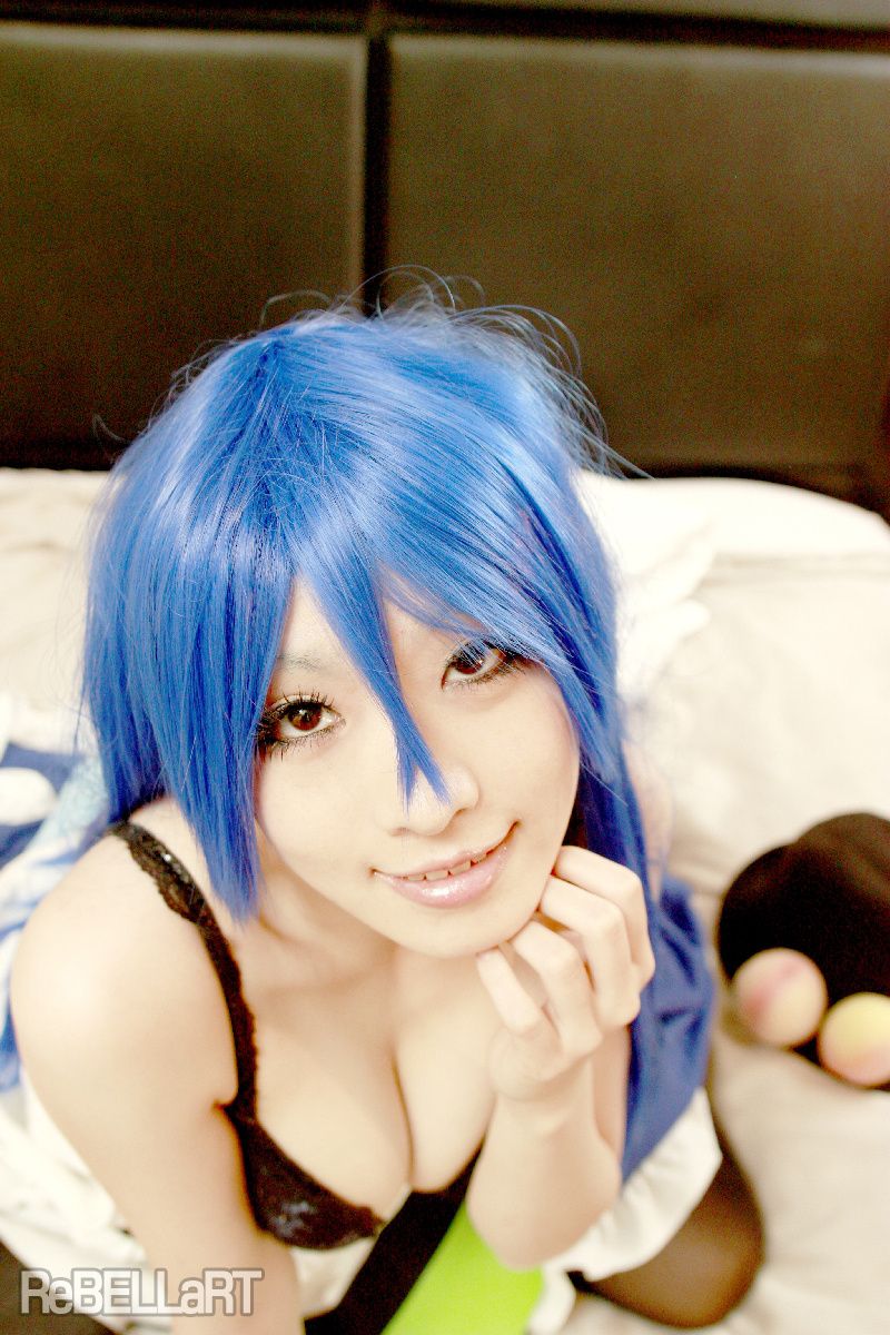 [日本COSER] あらい夜魅《東方Project》比那名居天子 [73](第40页)