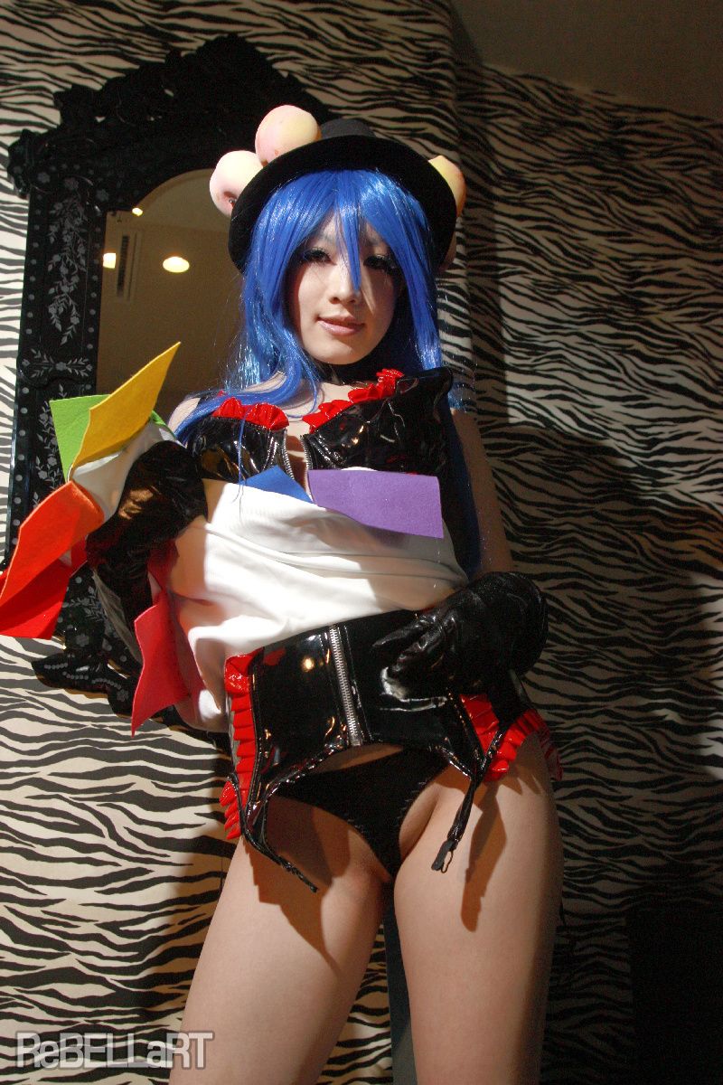 [日本COSER] あらい夜魅《東方Project》比那名居天子 [73](第58页)
