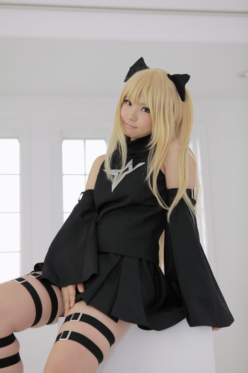 [日本COSER] えなこ 《To Love-Ru》Konjiki no Yami [59](第11页)