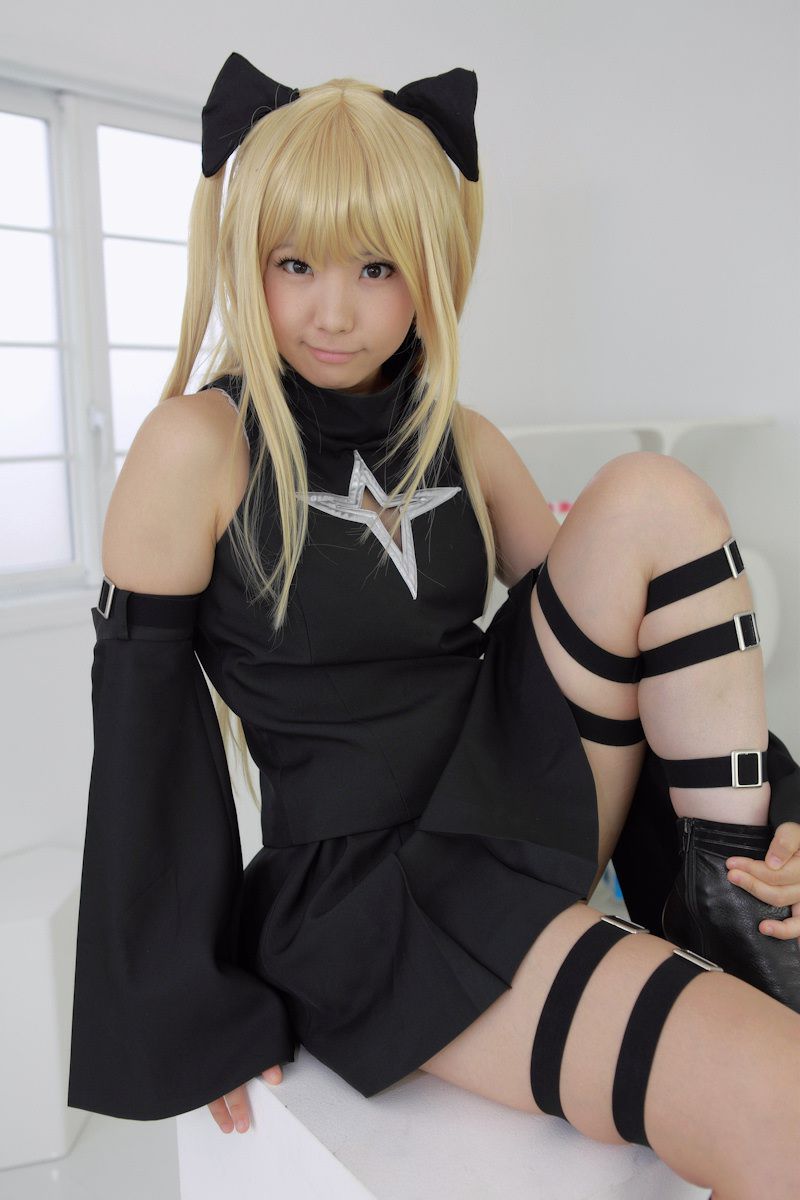 [日本COSER] えなこ 《To Love-Ru》Konjiki no Yami [59](第23页)