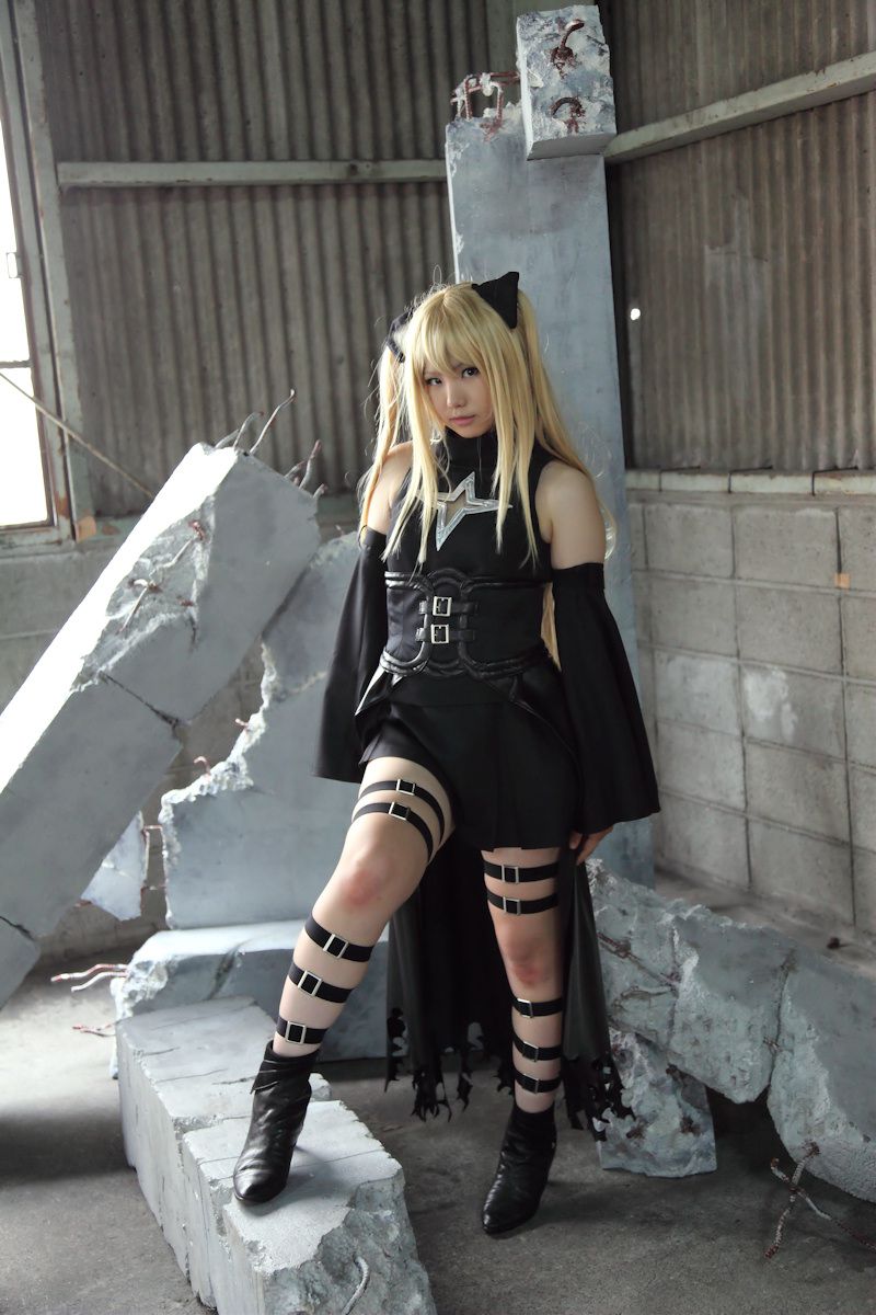 [日本COSER] えなこ 《To Love-Ru》Konjiki no Yami [59](第38页)