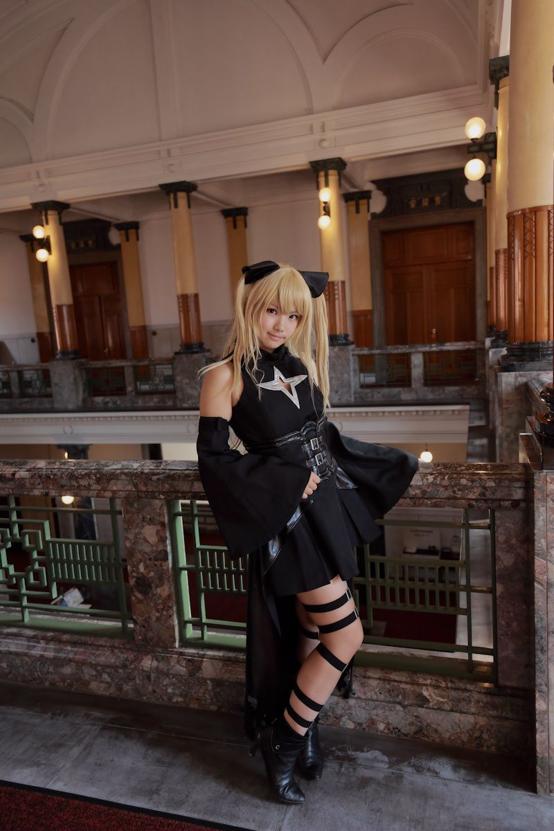 [日本COSER] えなこ 《To Love-Ru》Konjiki no Yami [59](第56页)