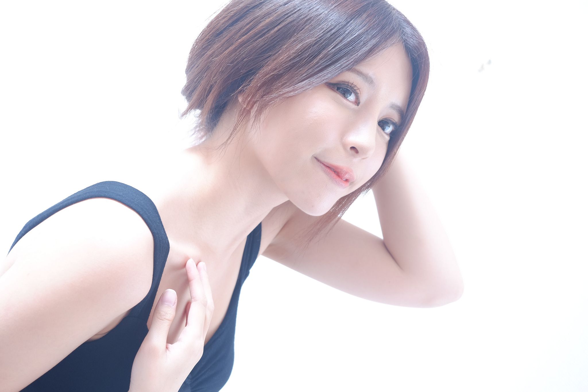 张齐郡JULIE - 超高清私房美照[148](第56页)