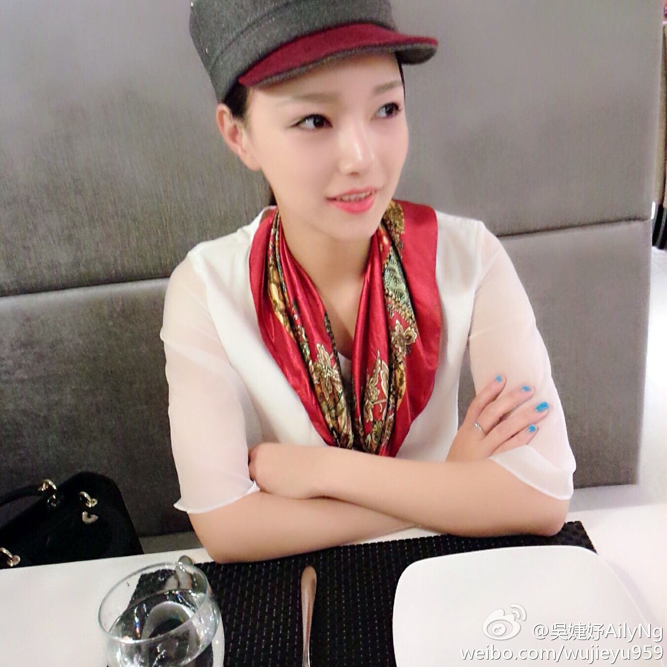 吴婕妤AilyNg - 超高清微博自拍美照全集[142](第79页)