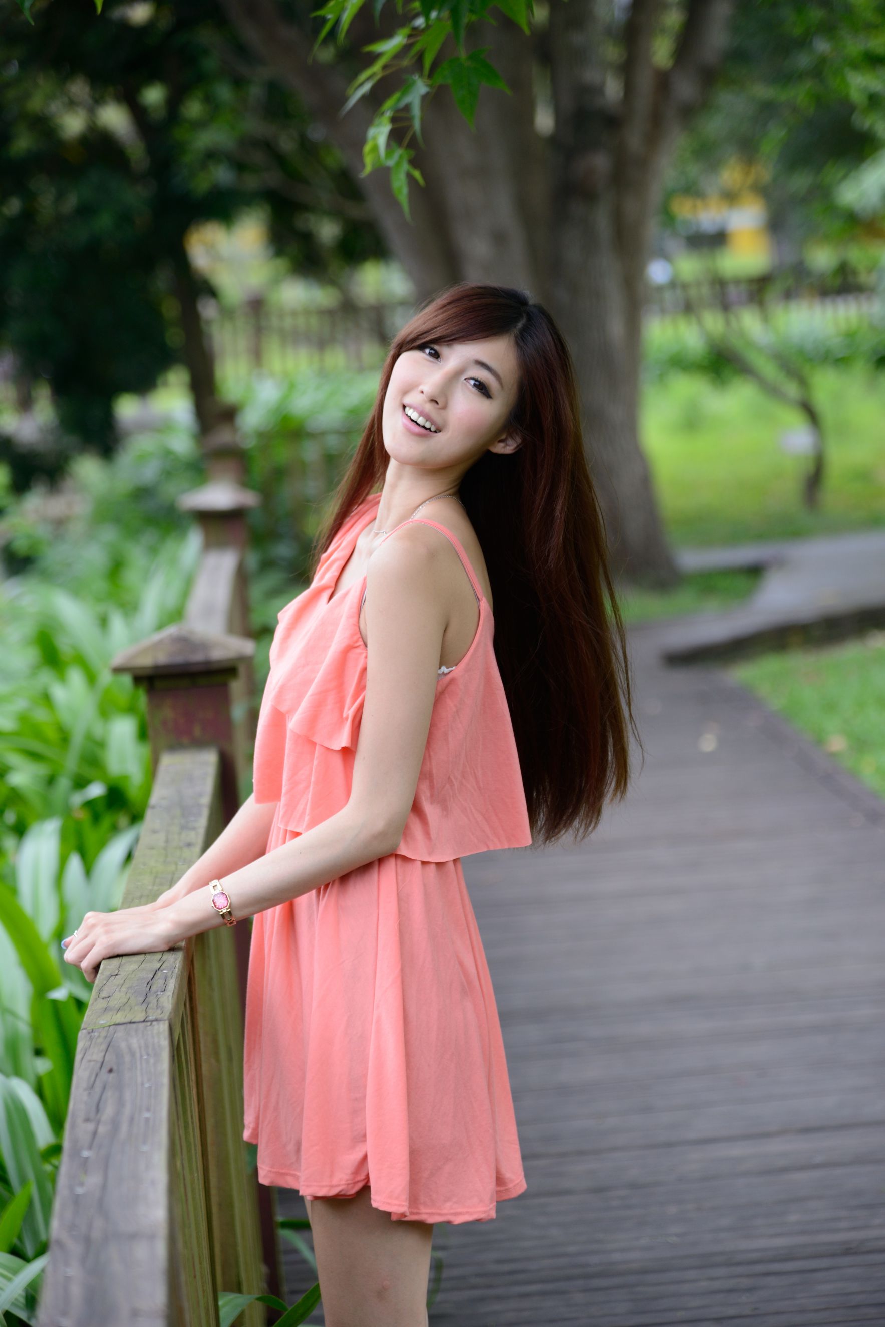 [台湾美女图片] Kila晶晶 - 士林官邸超清外拍写真套图[195](第78页)
