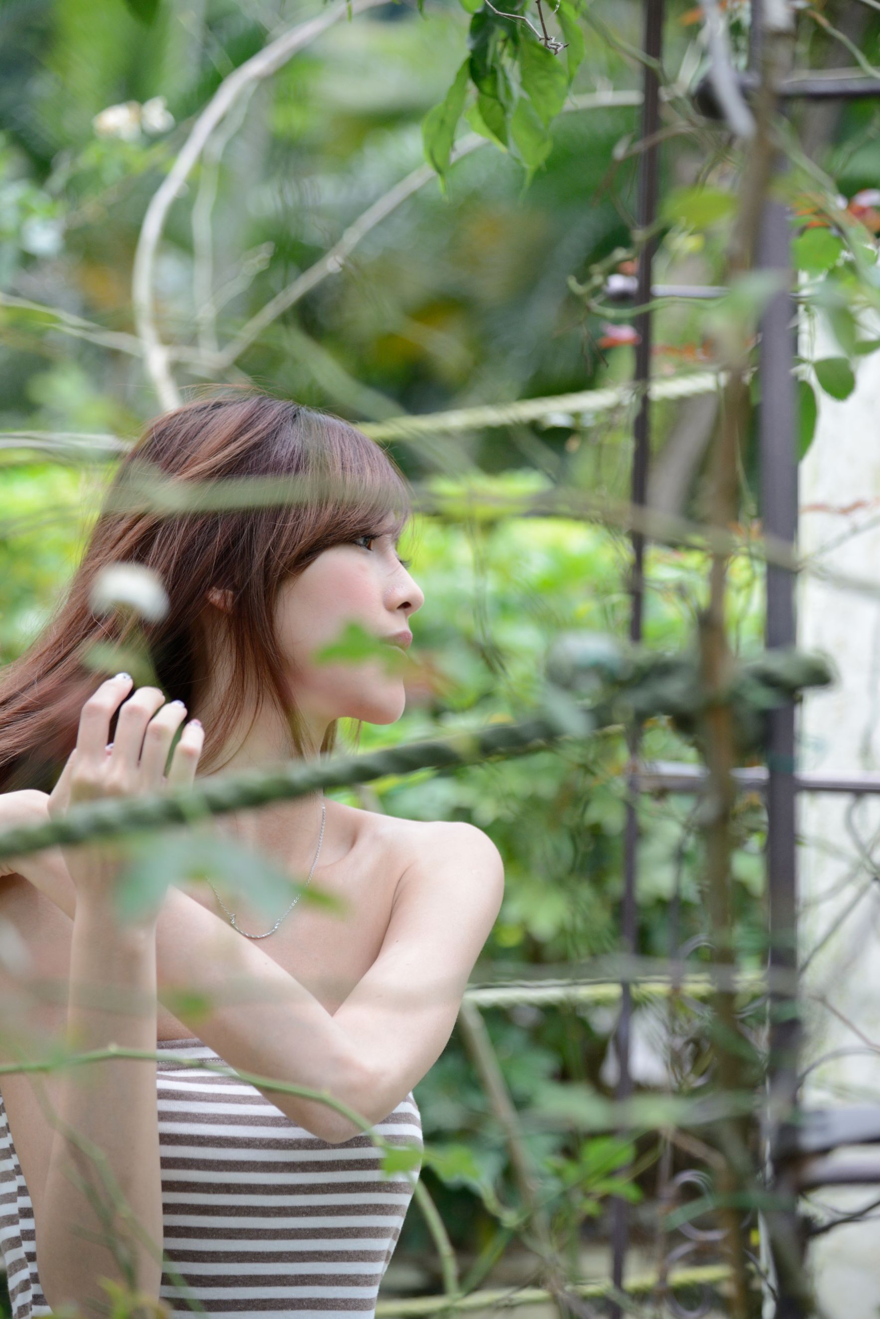 [台湾美女图片] Kila晶晶 - 士林官邸超清外拍写真套图[195](第102页)