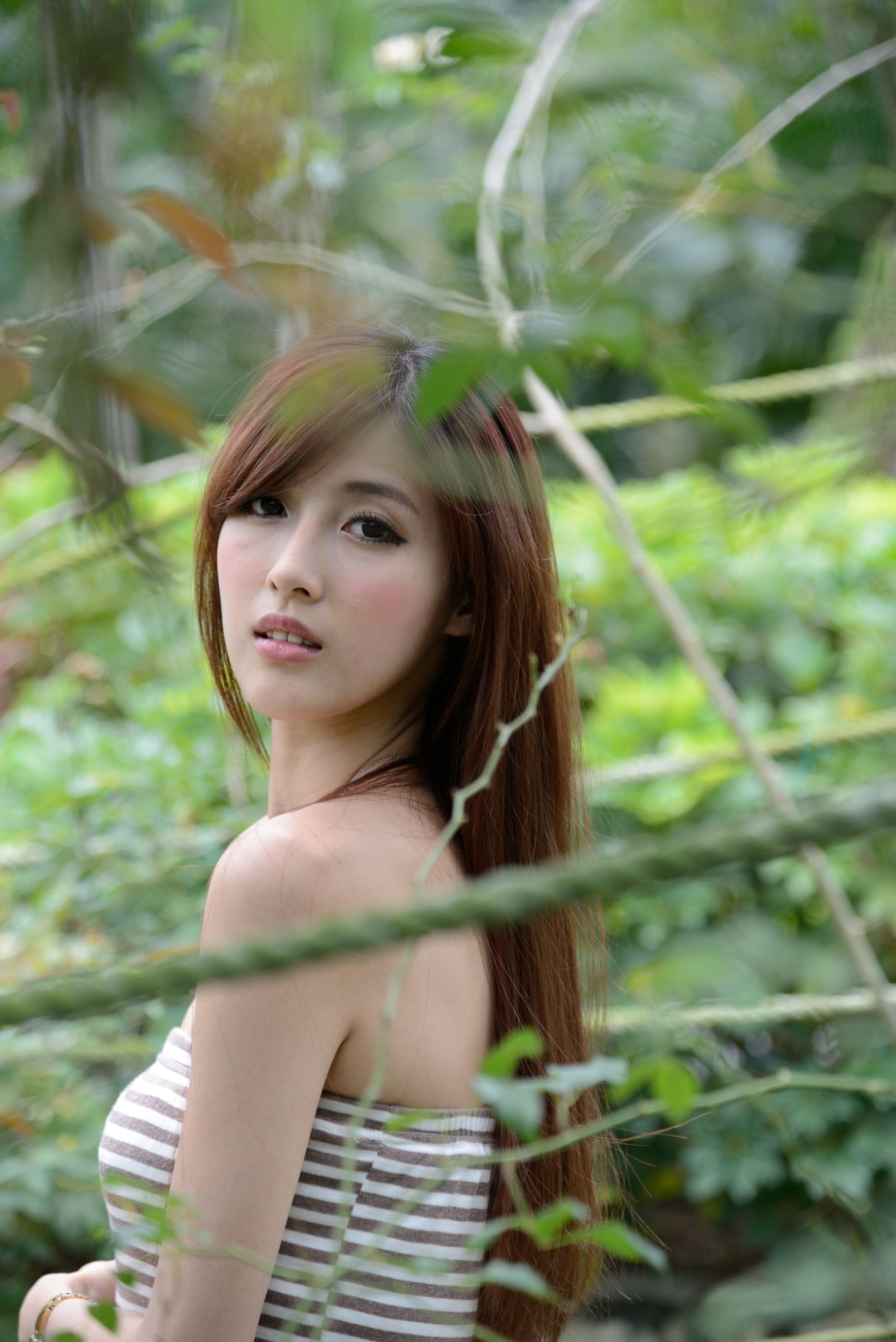 [台湾美女图片] Kila晶晶 - 士林官邸超清外拍写真套图[195](第104页)
