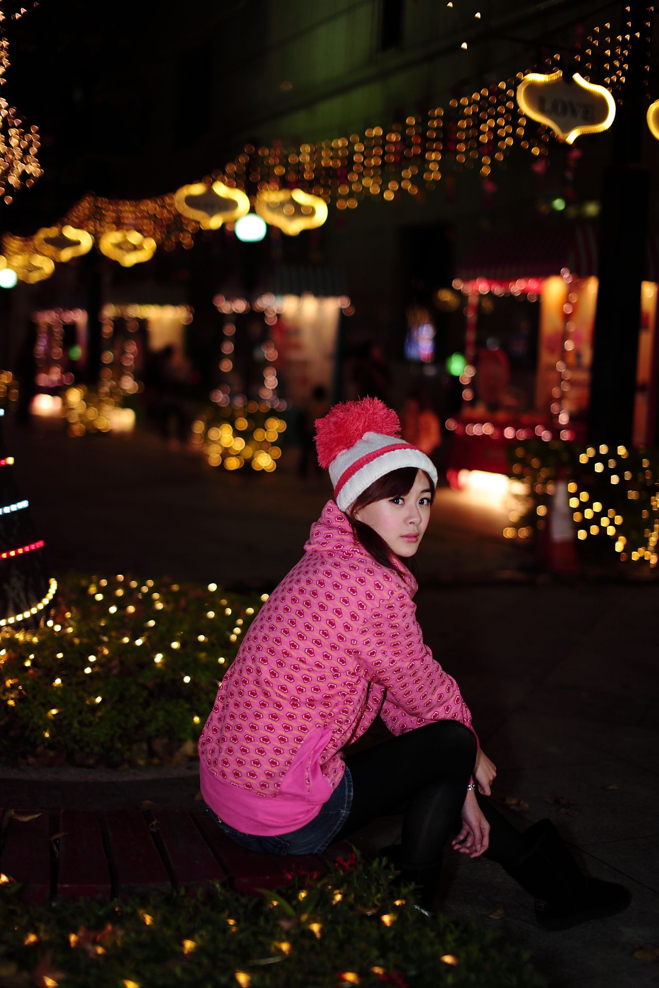 台湾清纯妹子UMI - 信义区圣诞夜拍+街拍图片合辑[139](第4页)