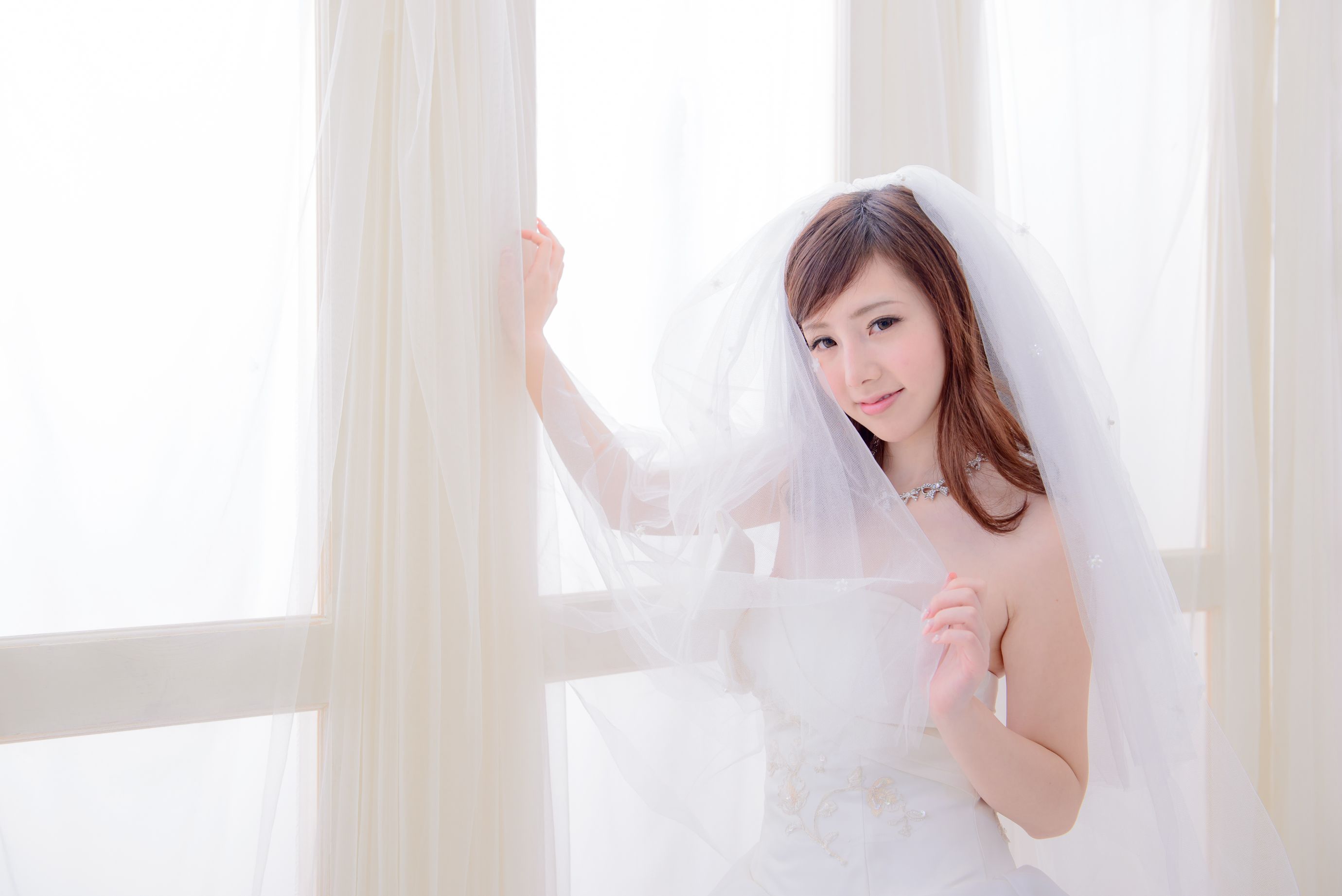 [婚纱美女] 陈思颖 - 蓝白婚纱影集套图[70](第43页)