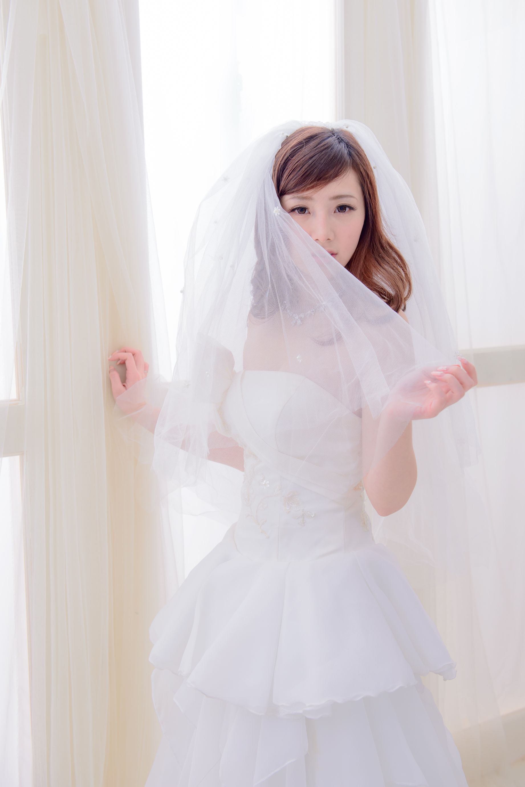 [婚纱美女] 陈思颖 - 蓝白婚纱影集套图[70](第47页)