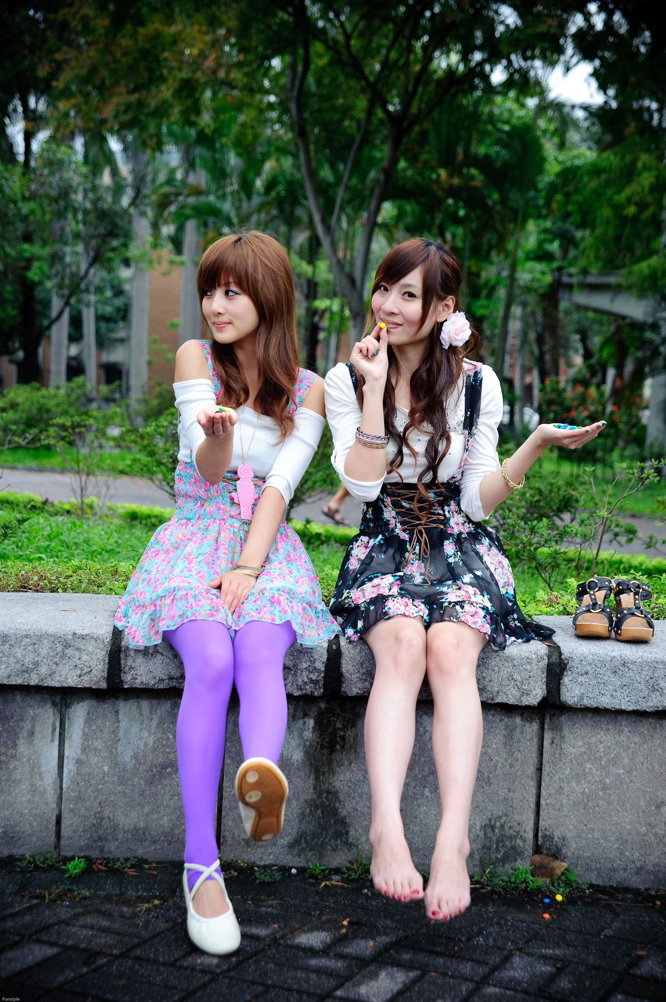 果子MM](张凯洁) Mikako&Minako 台大写真第一套[97](第75页)