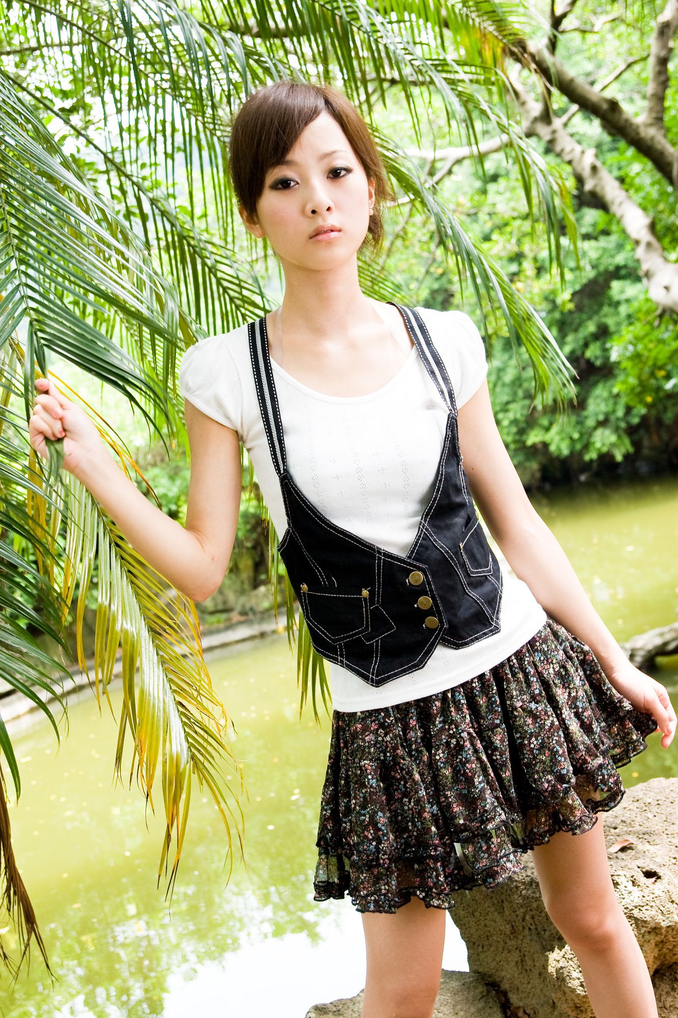 果子MM - 《雙溪公園》摄影写真集[102](第78页)