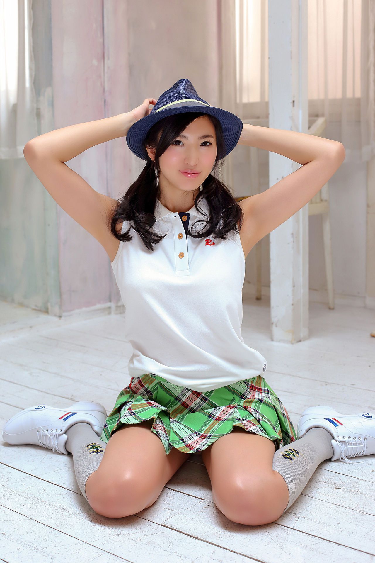 [日本美女] 松嶋えいみ - 至高の曲線美 松嶋えいみ 必撮！まるごと☆[90](第25页)